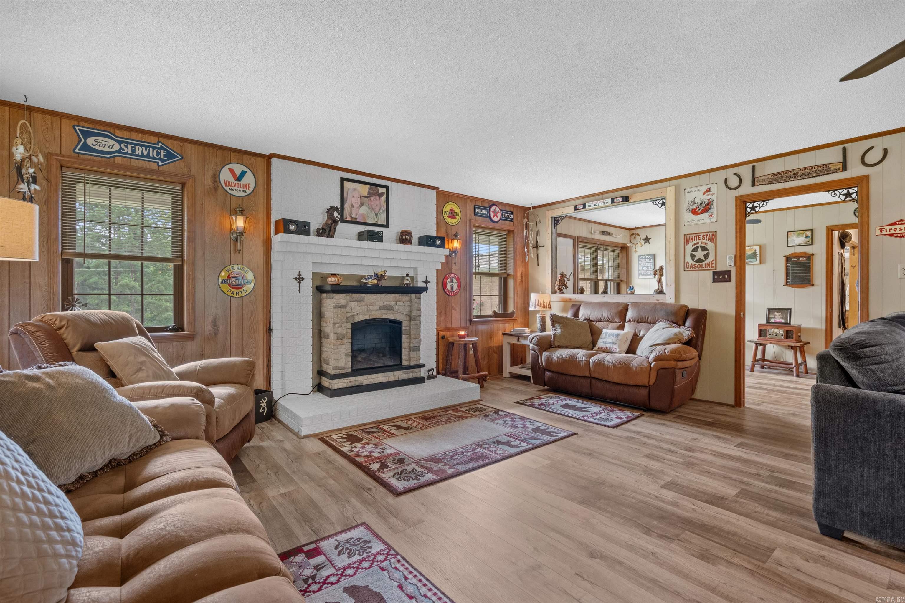 2404 Highway 128