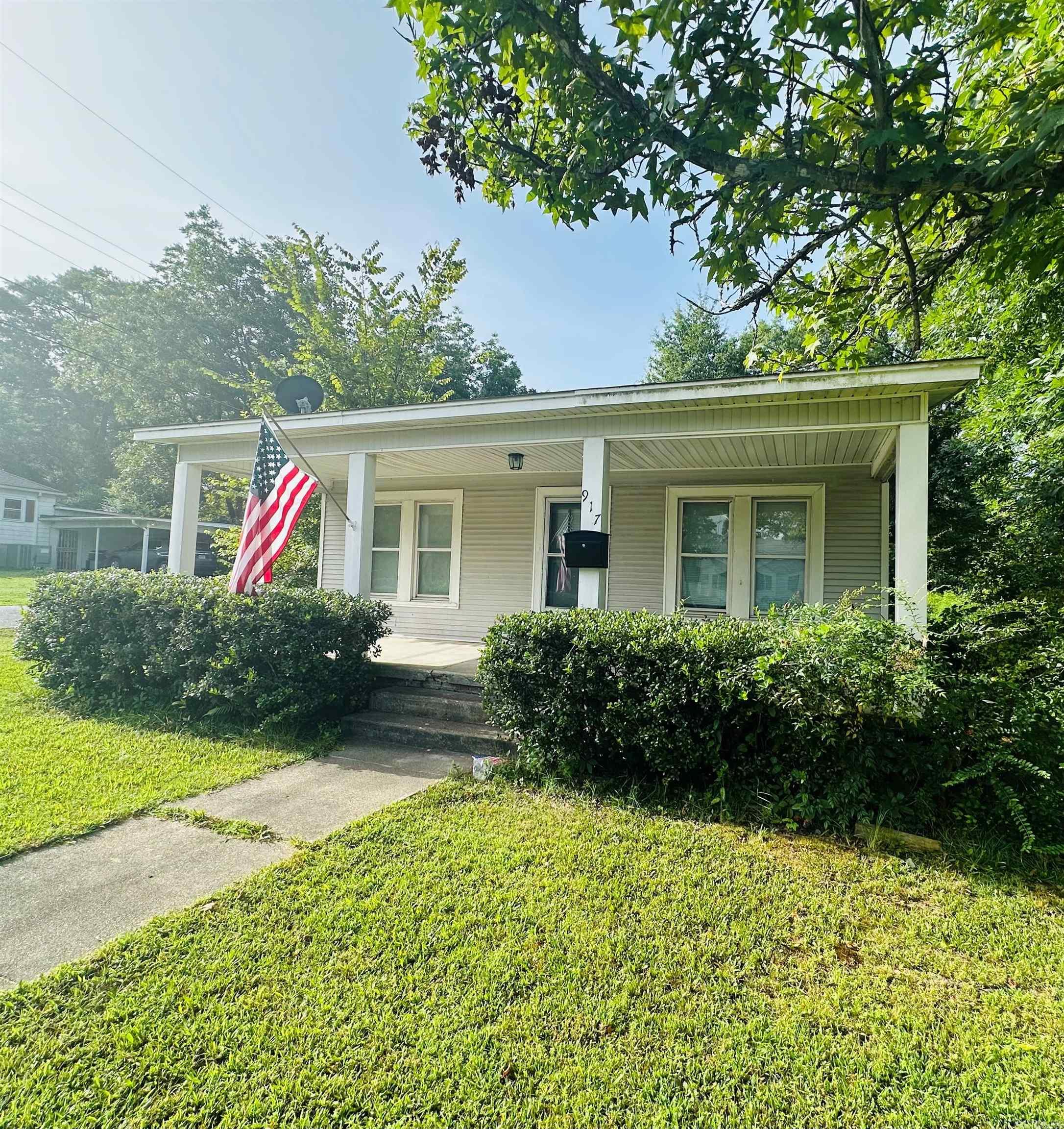 917 McBee Street