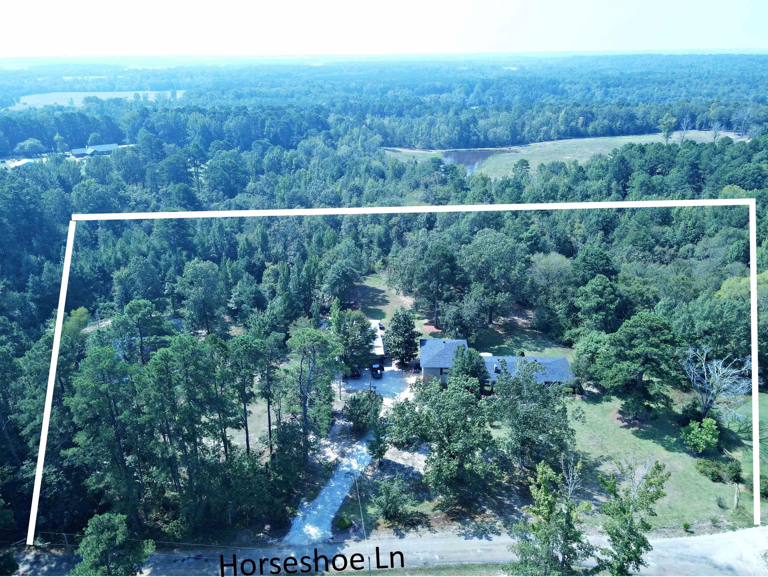 800 Horseshoe