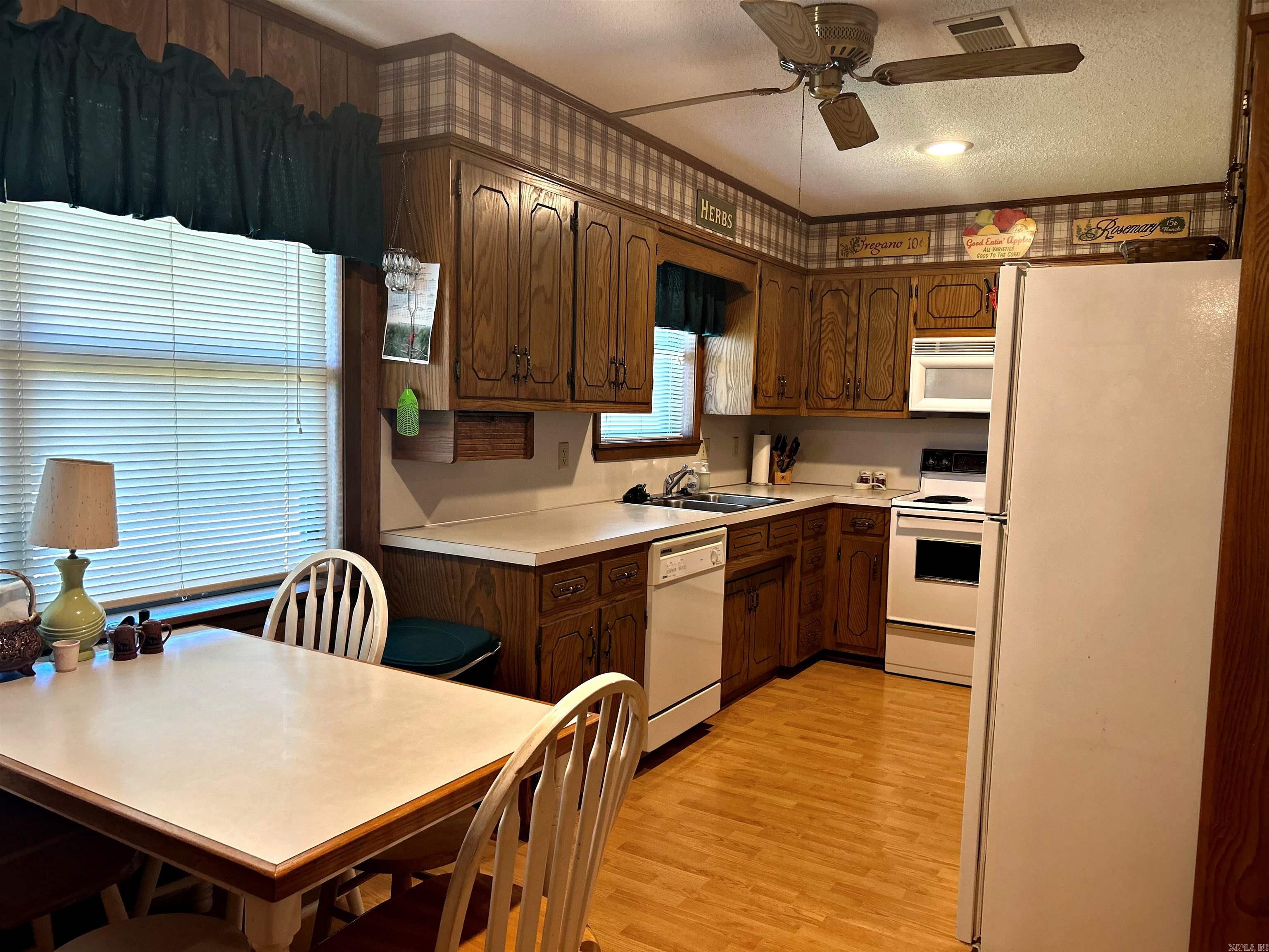 206 Unity Road
