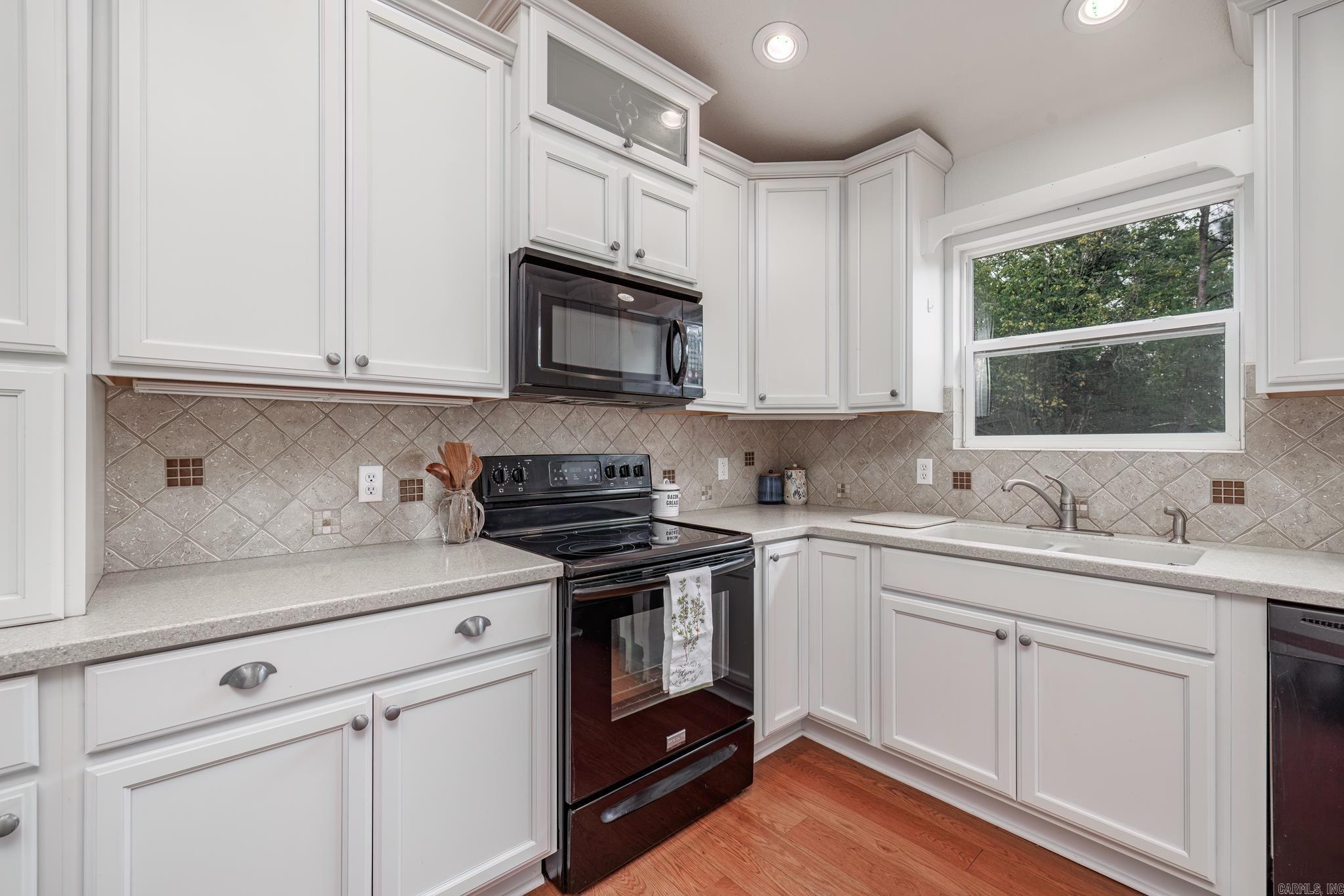 191 Falcon Ridge Trl