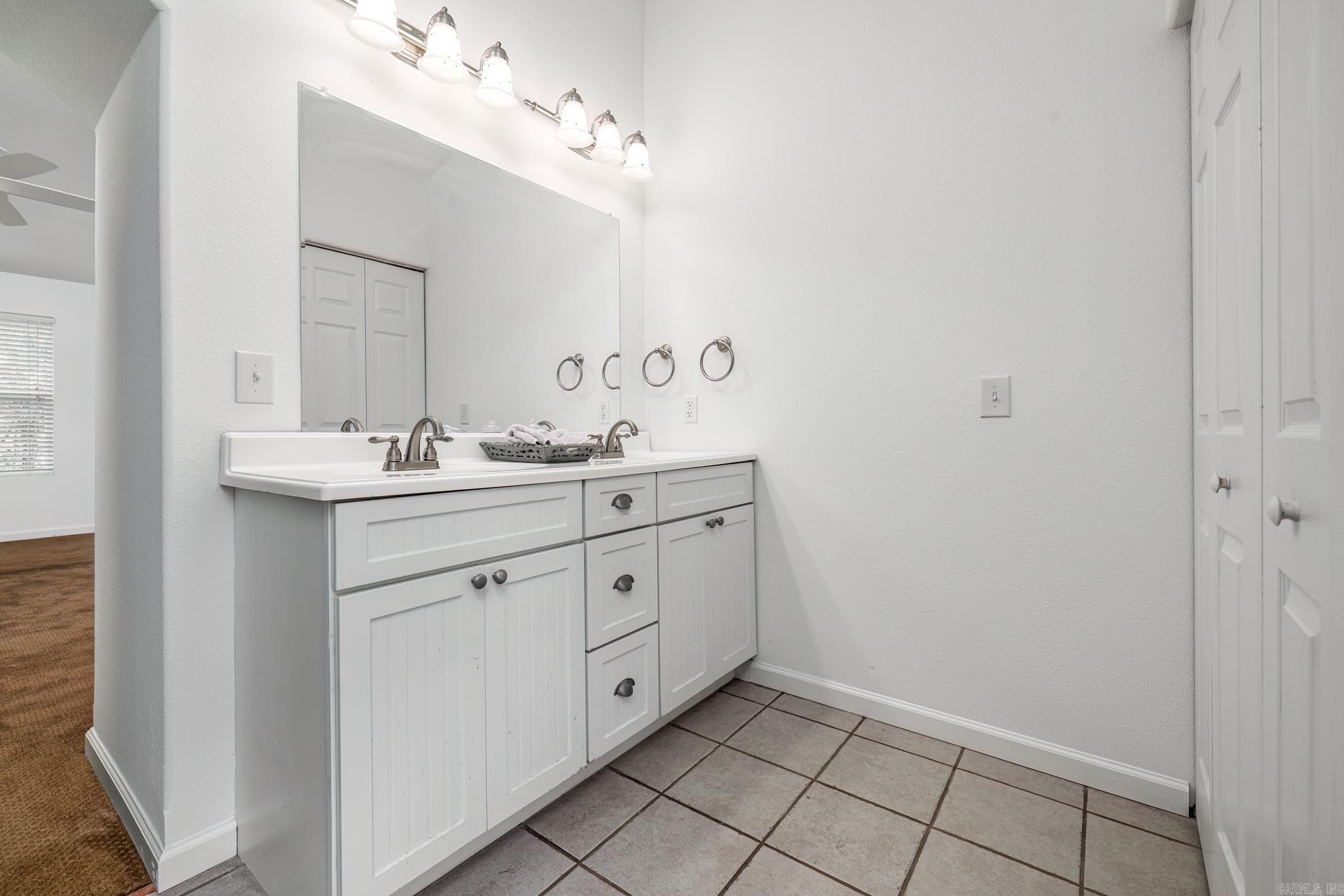 191 Falcon Ridge Trl