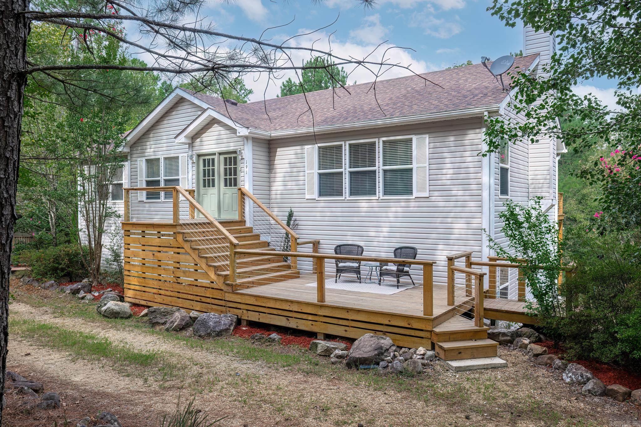 191 Falcon Ridge Trl