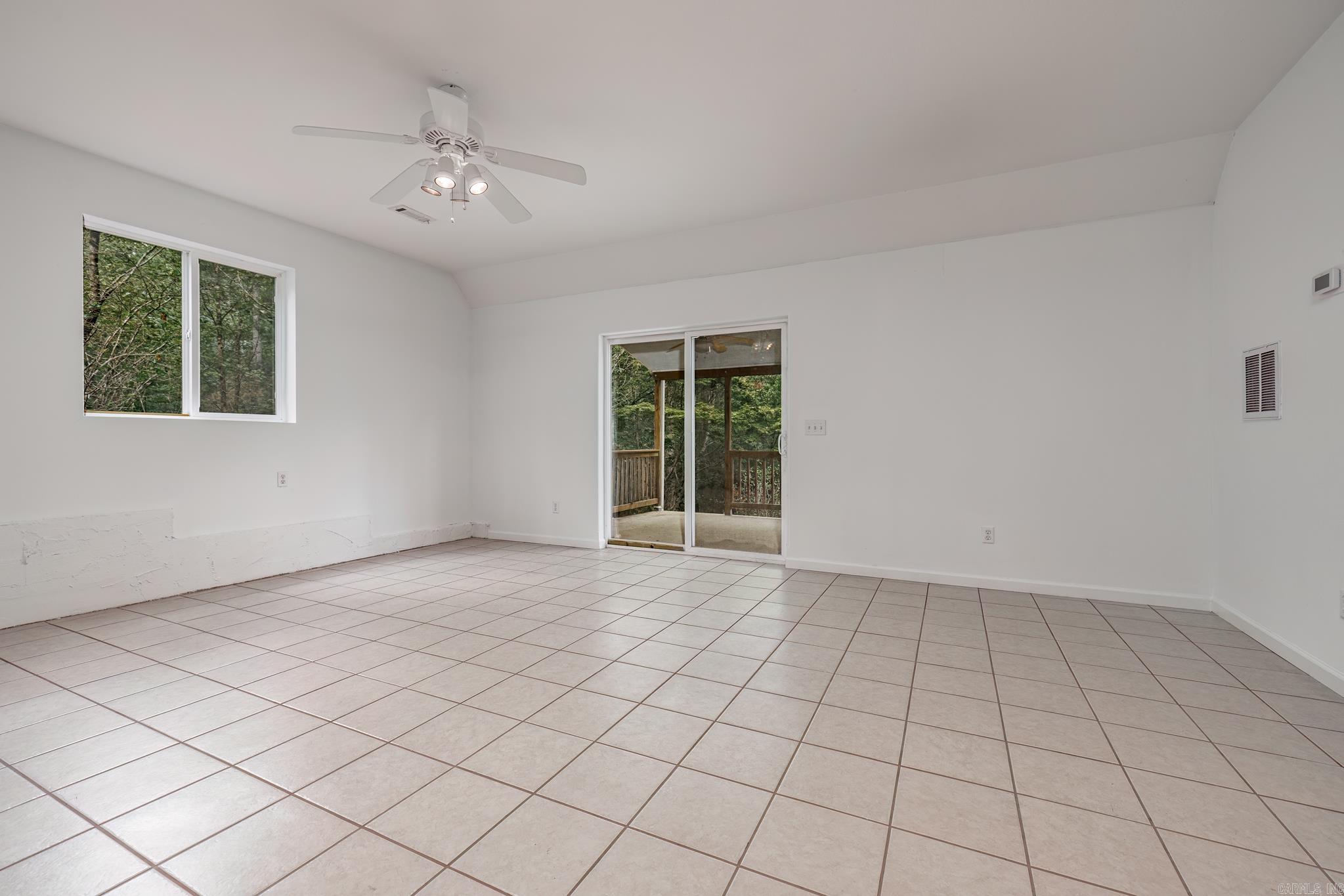 191 Falcon Ridge Trl