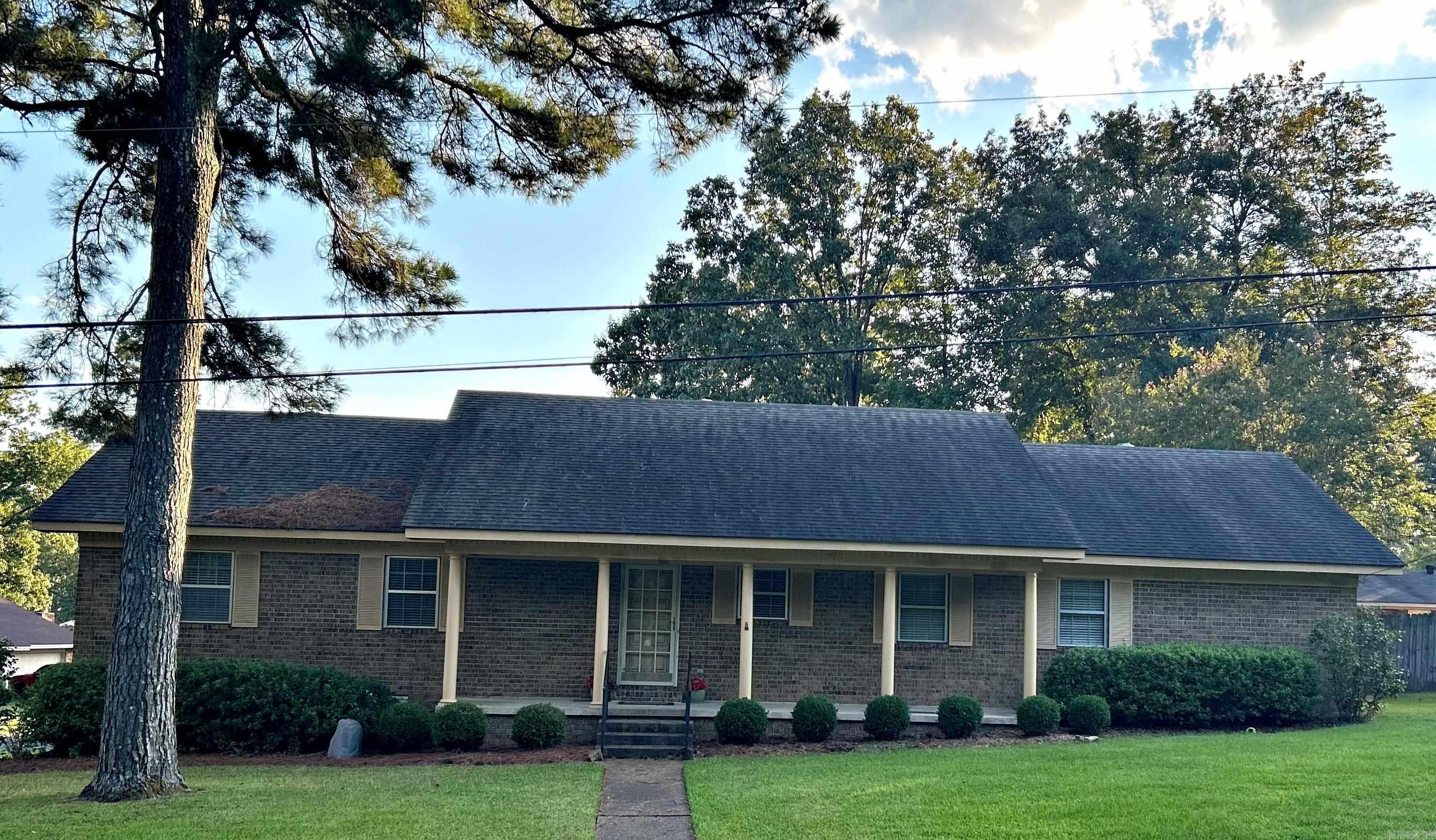 1701 Millcreek Drive