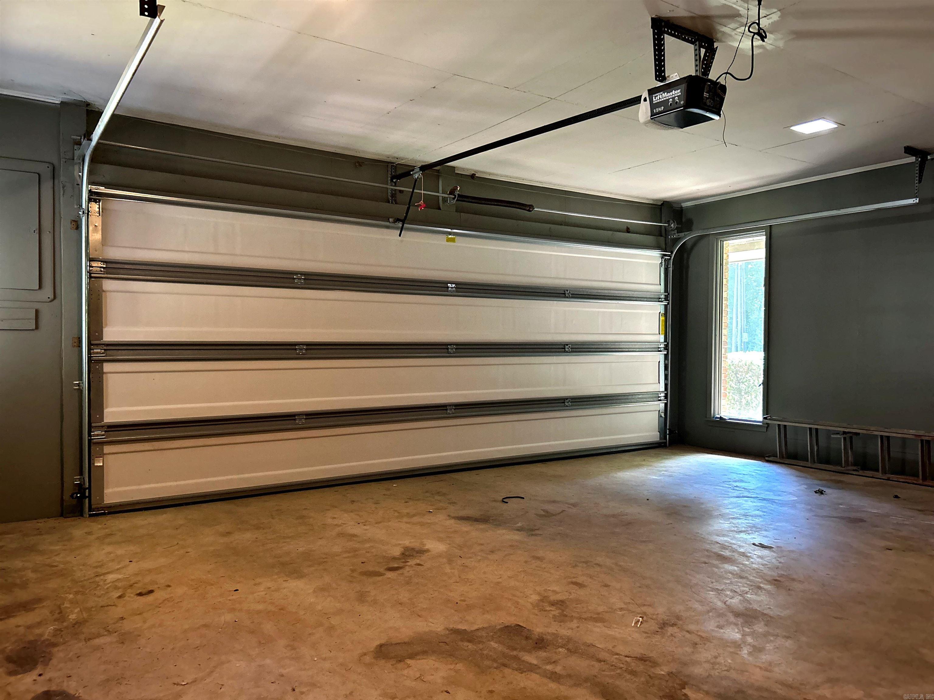1414 Country Club Road