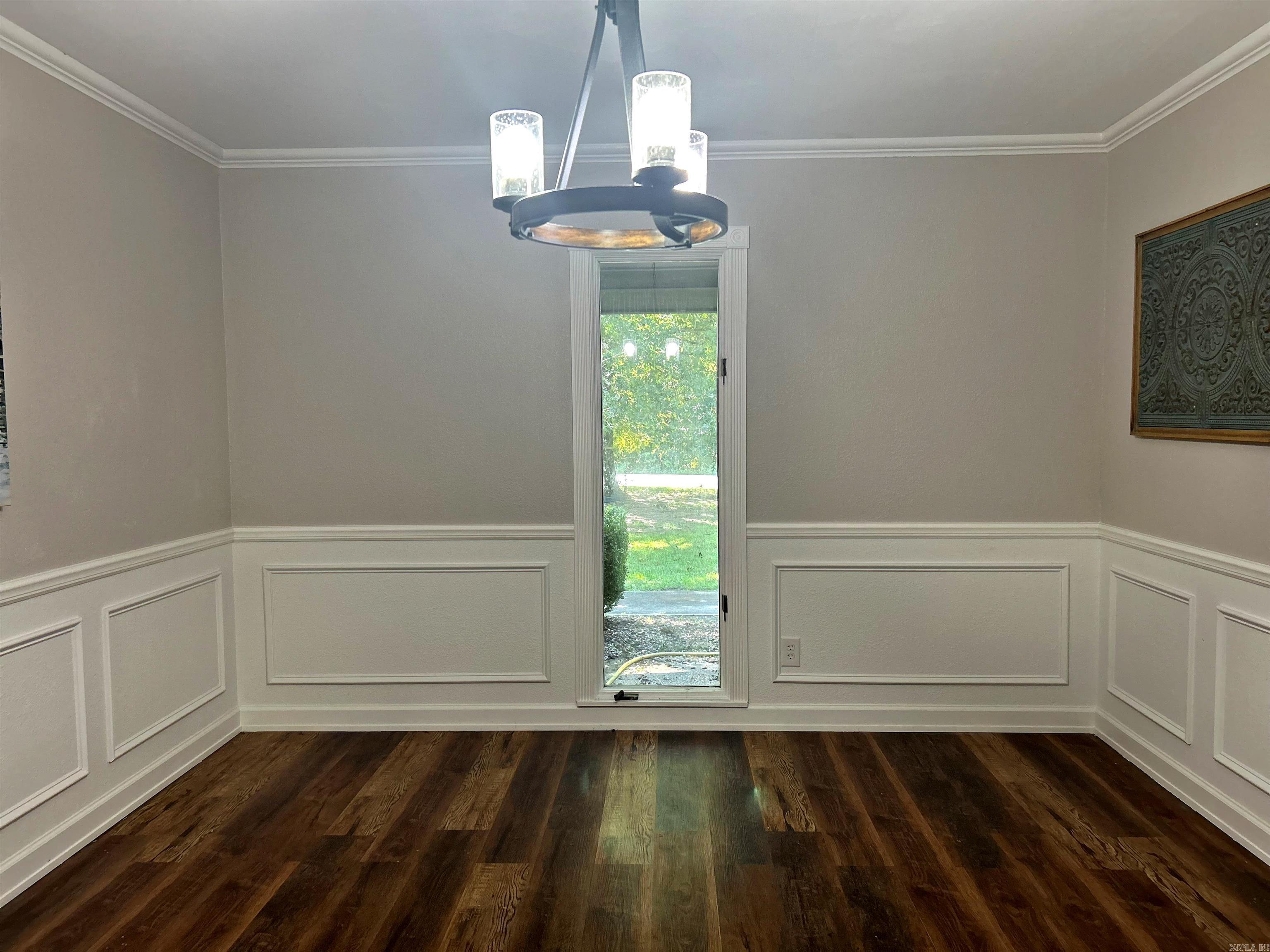 1414 Country Club Road
