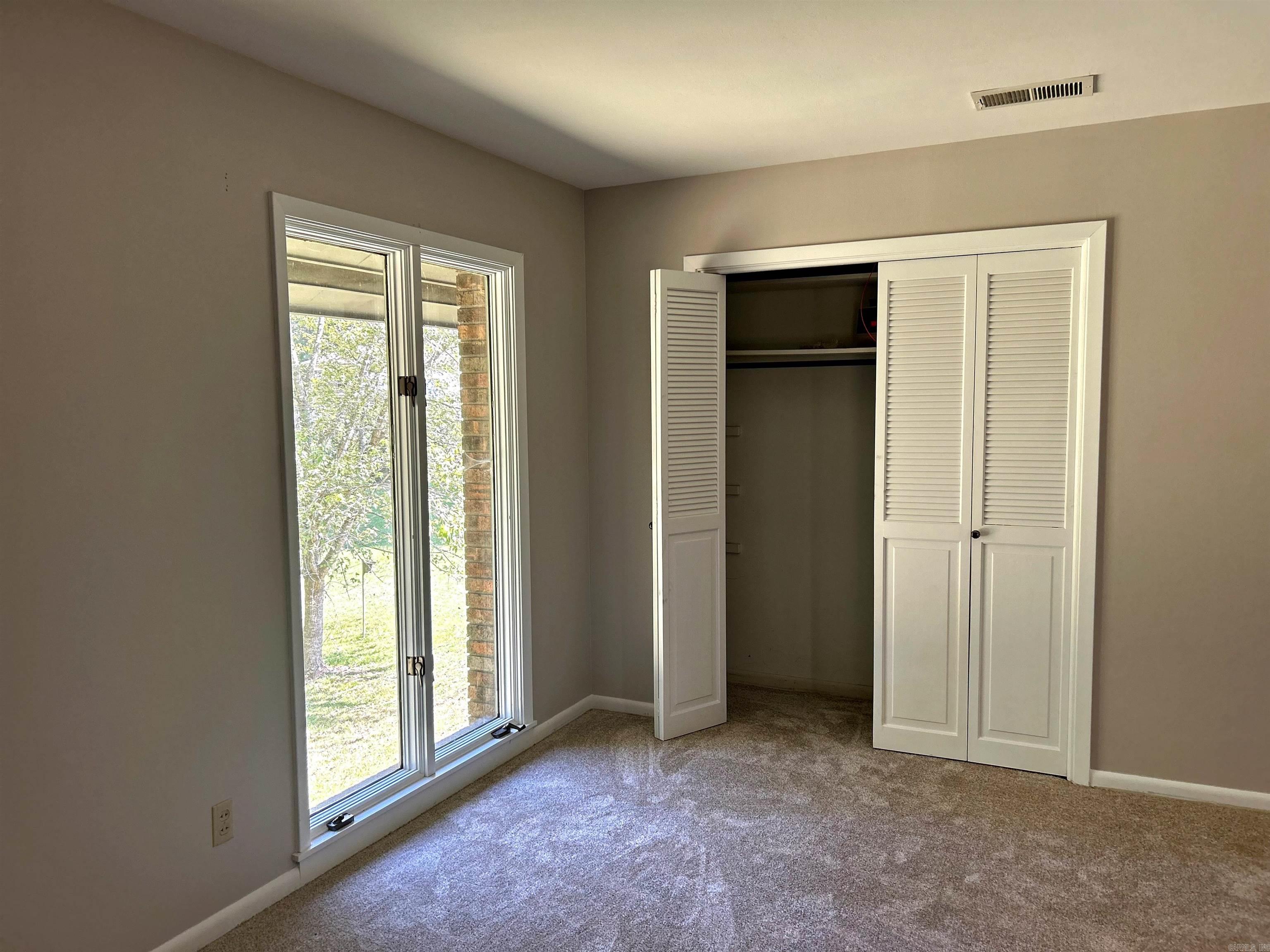 1414 Country Club Road