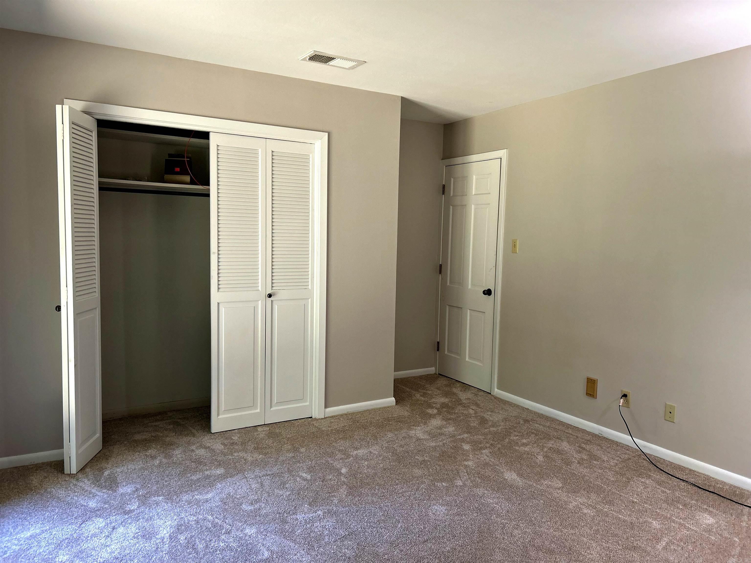1414 Country Club Road