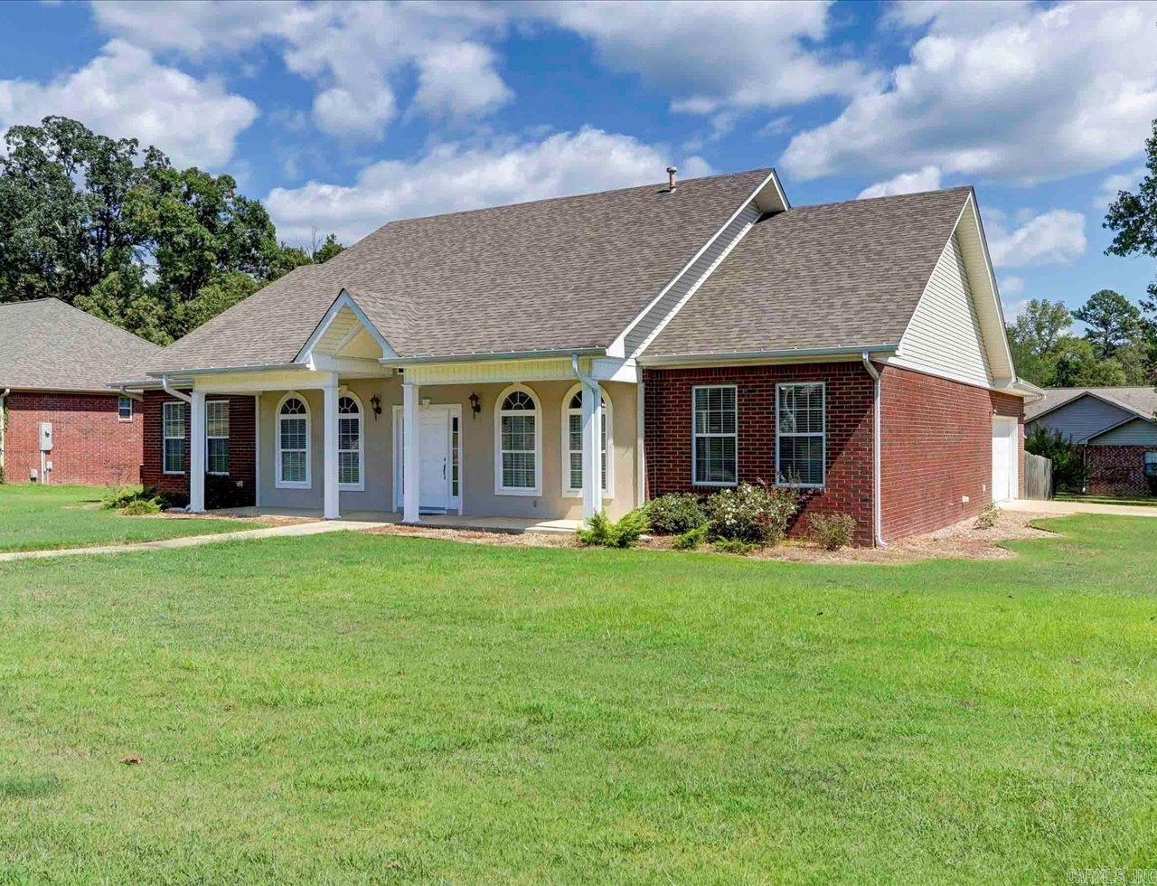 102 Golden Eye Court