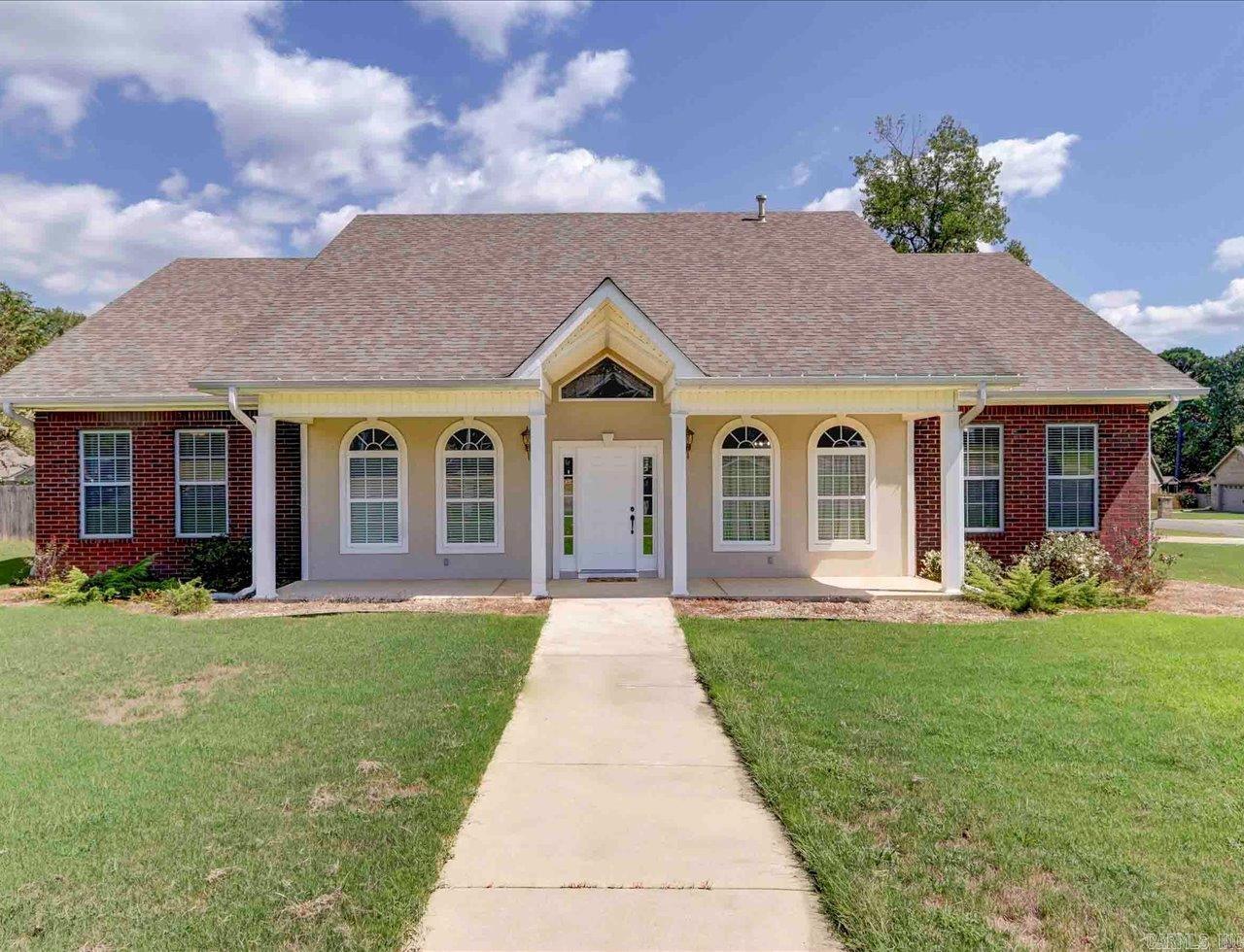 102 Golden Eye Court