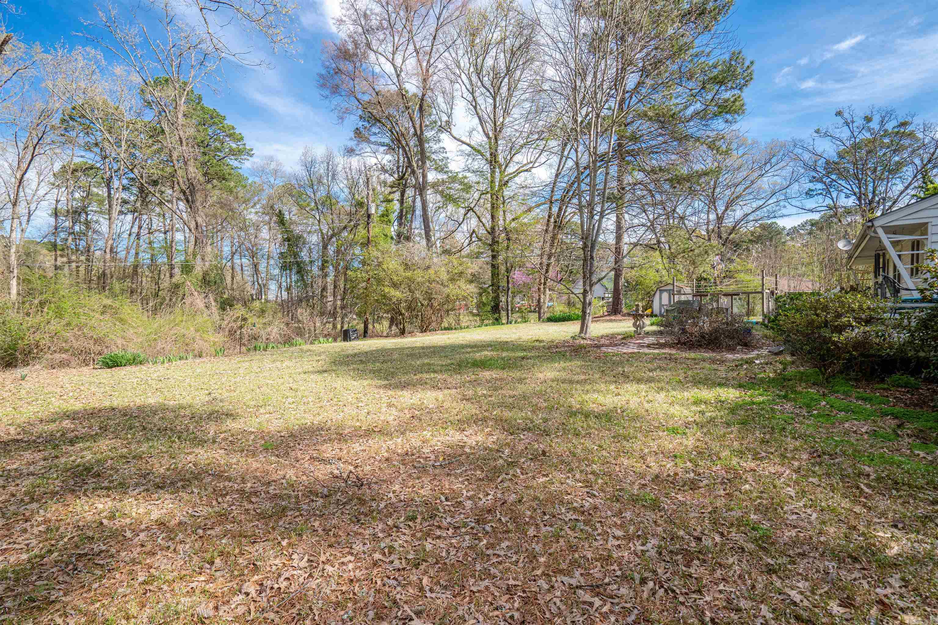 8 Pinewood Drive