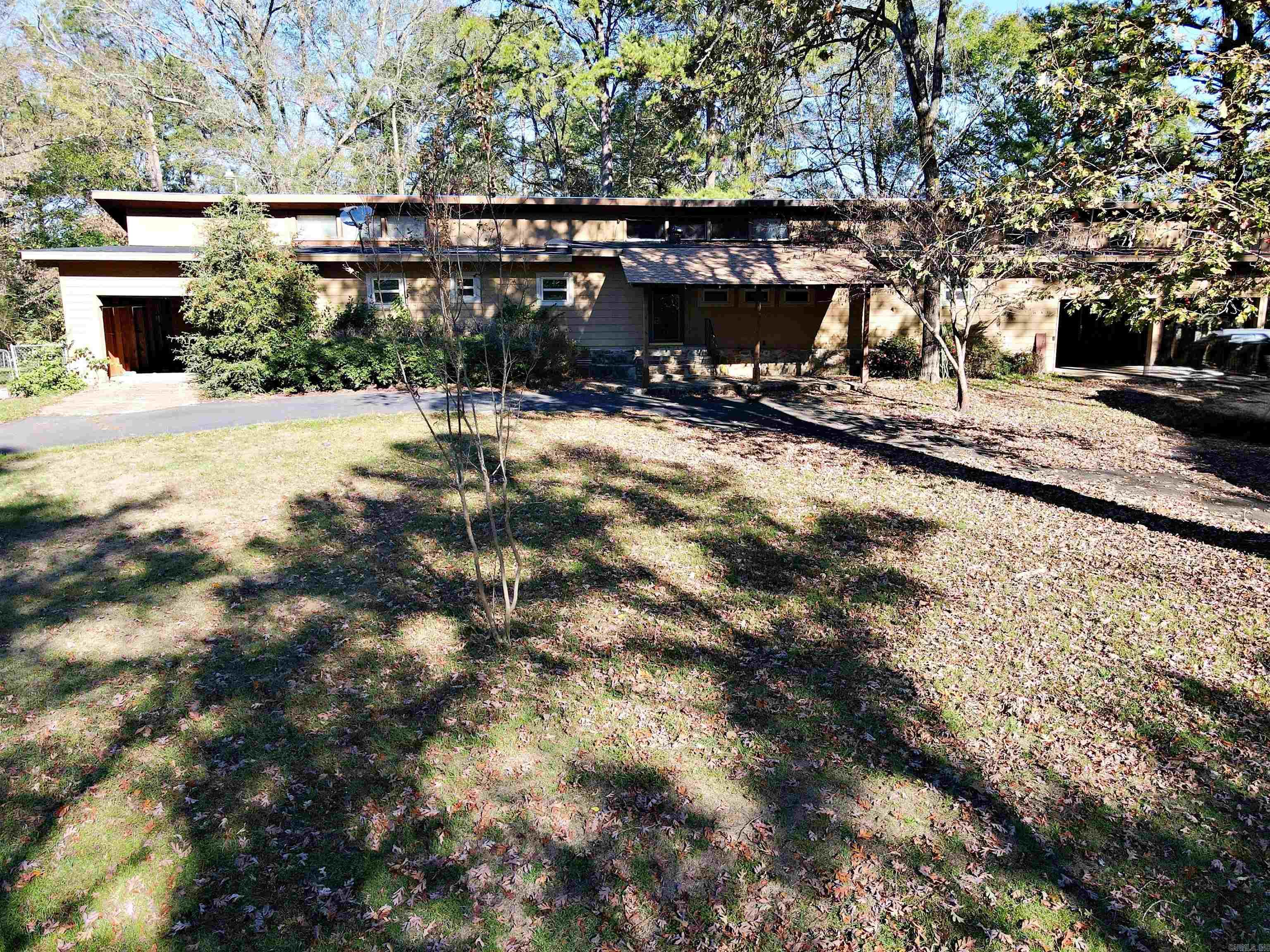 170 Ellis Lane