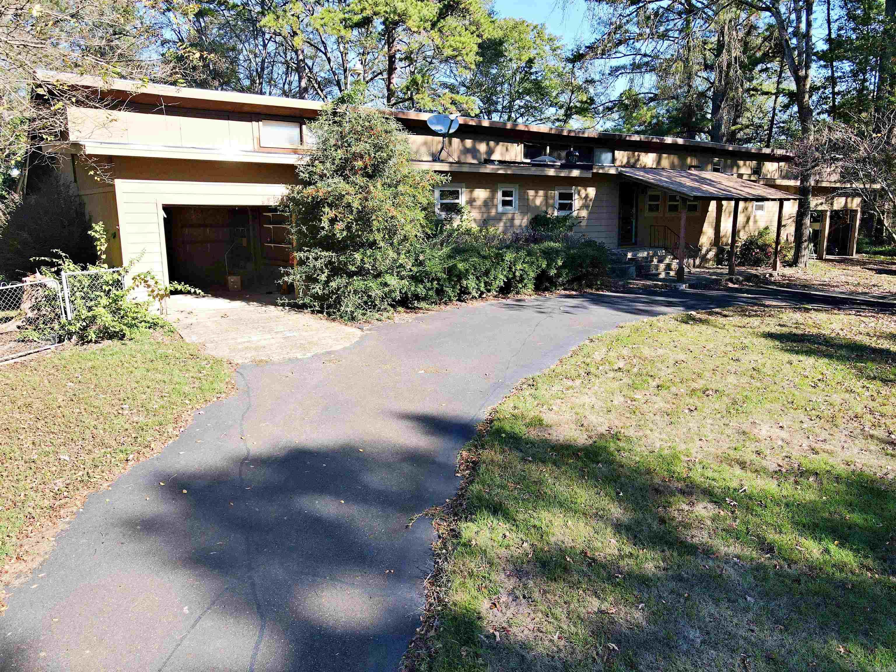 170 Ellis Lane
