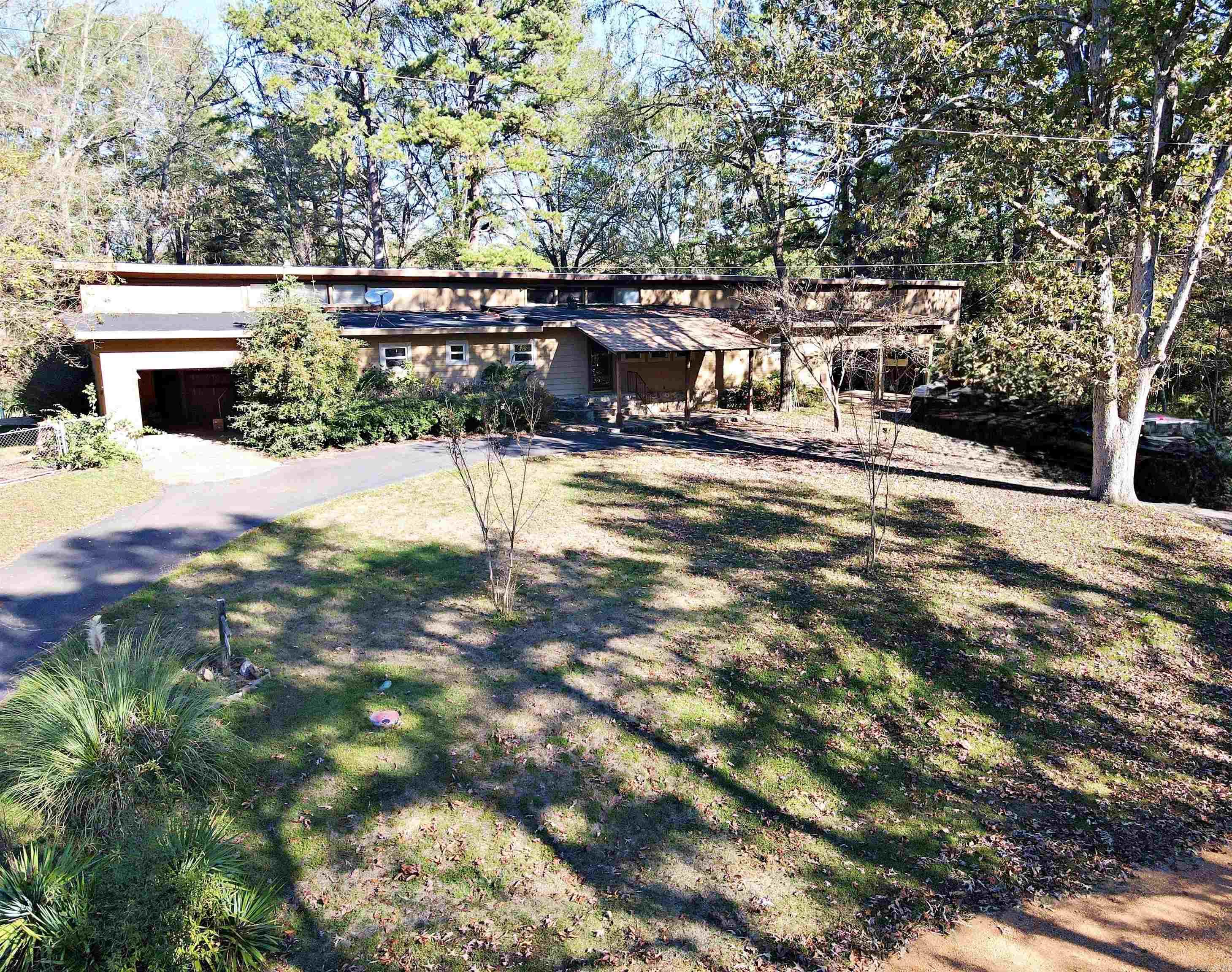 170 Ellis Lane