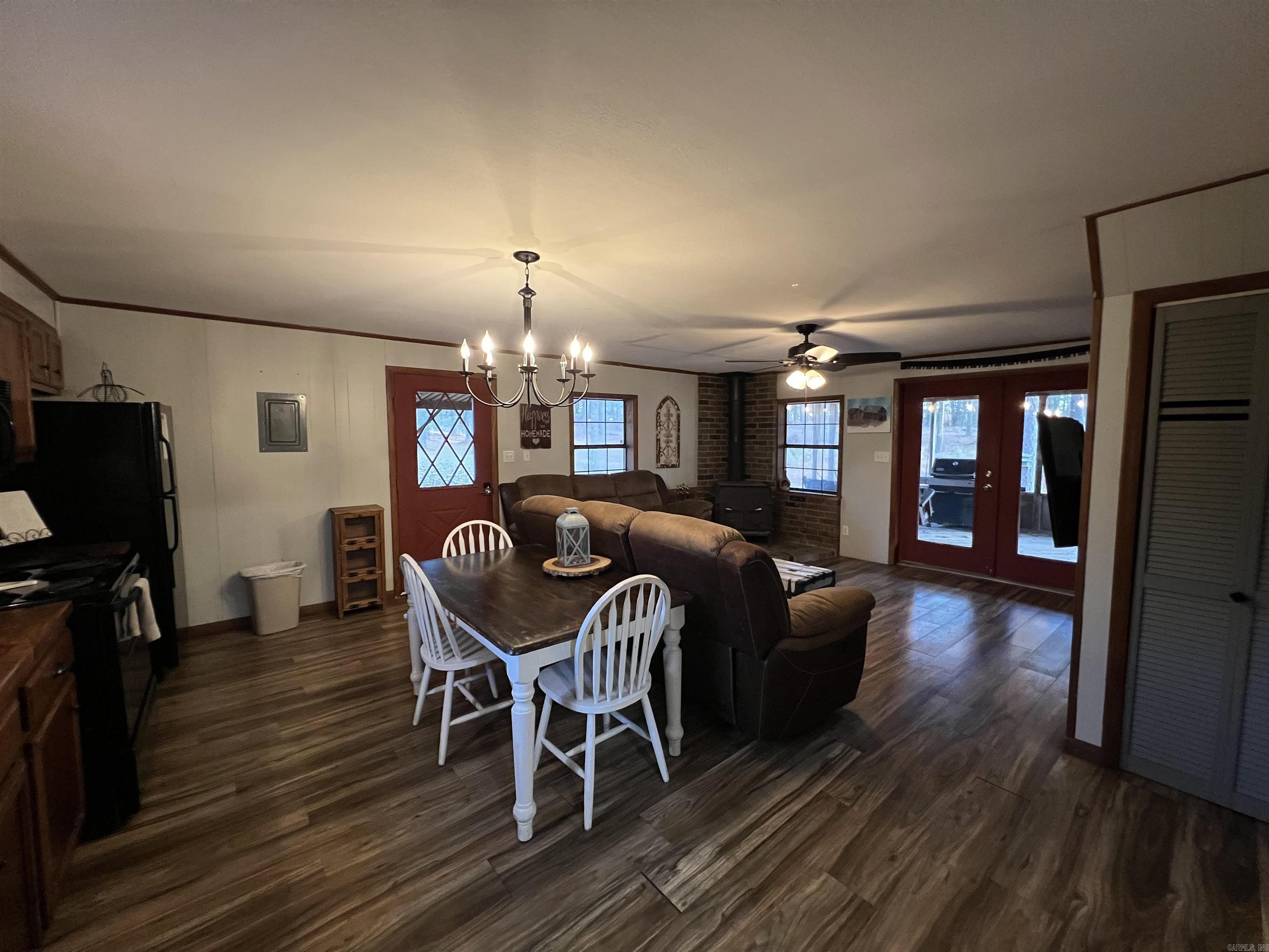 100 Billings Lane