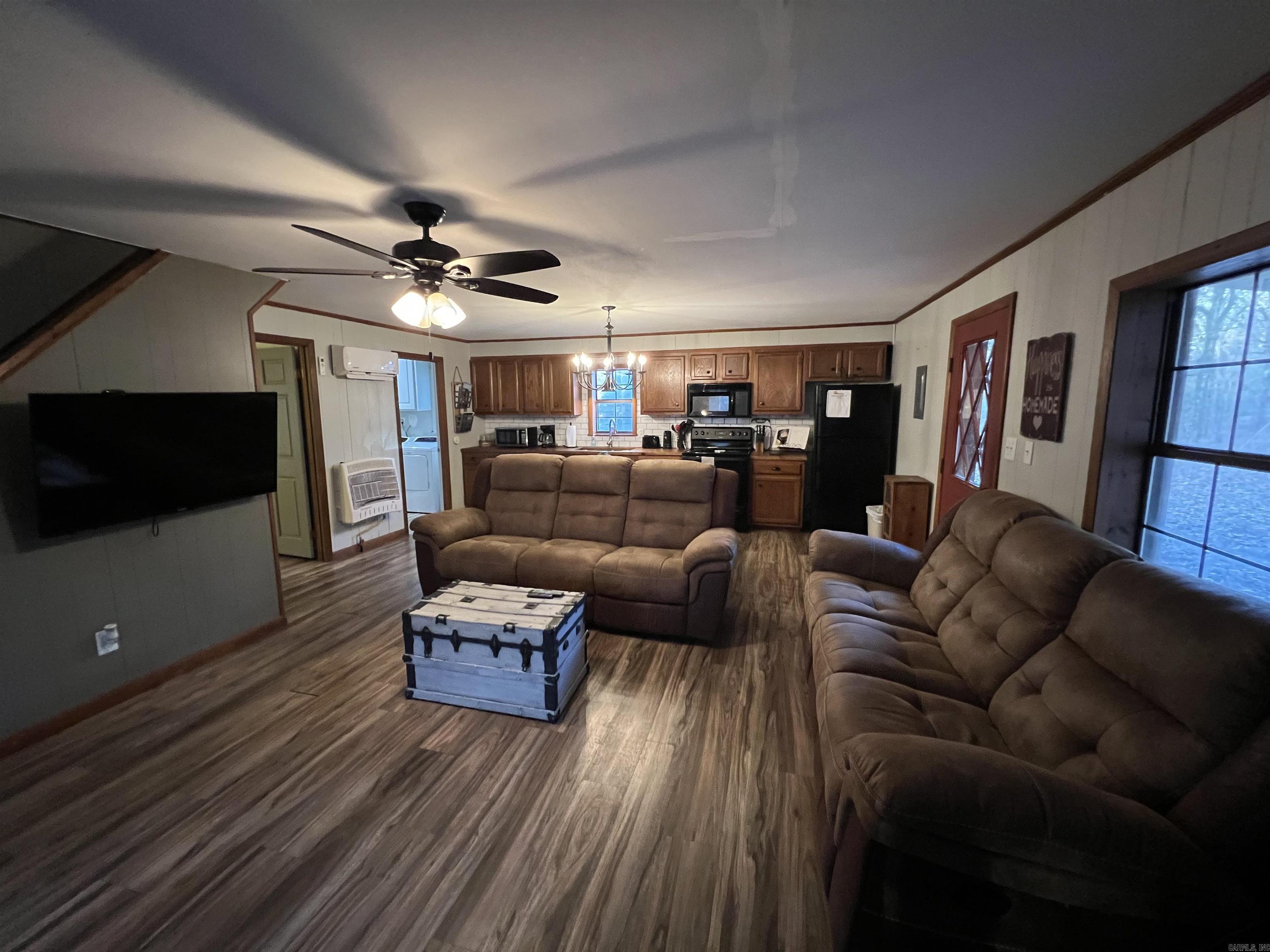100 Billings Lane