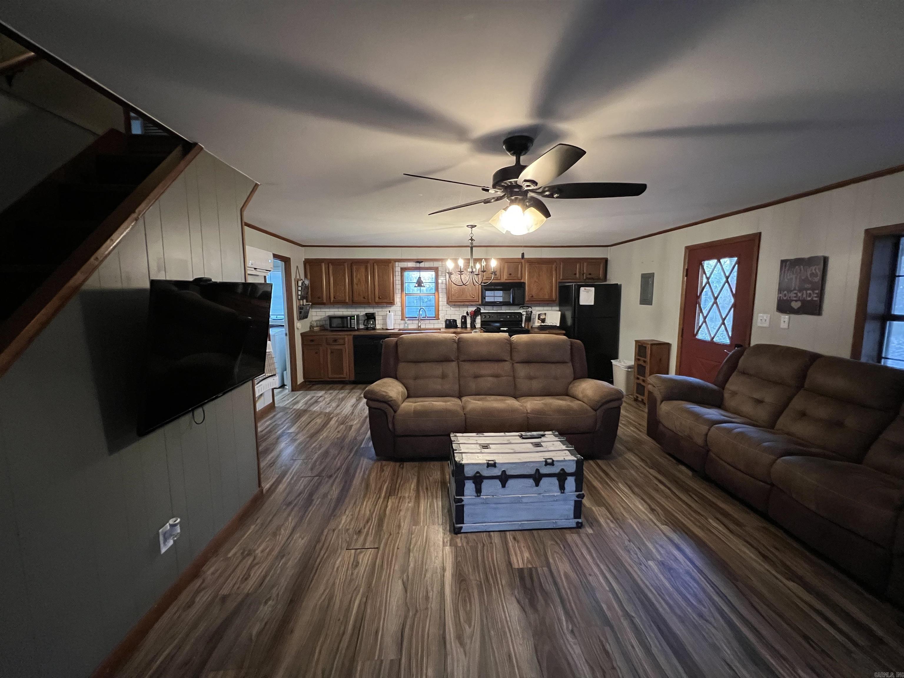 100 Billings Lane