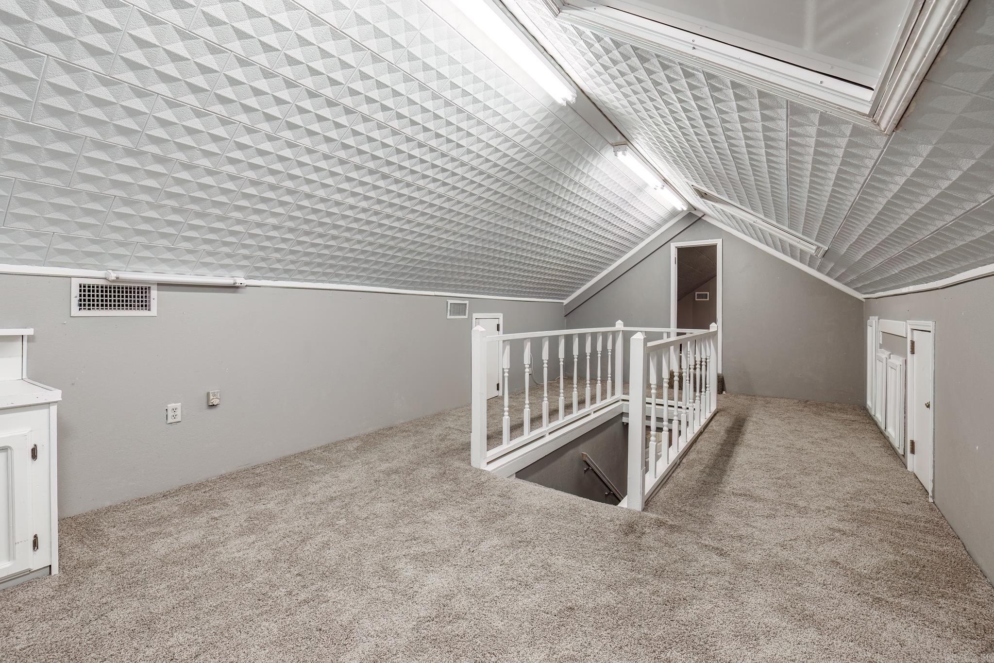 2401 Forrest Park Drive