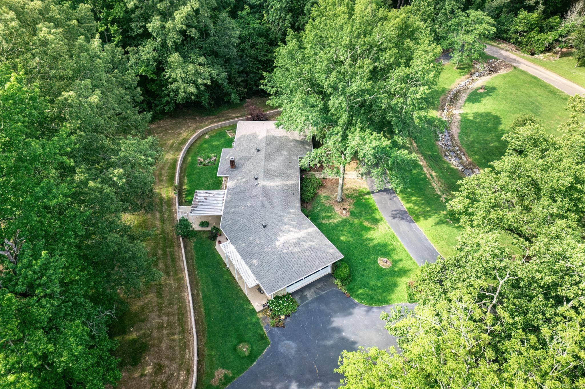 64 Dogwood Dr Drive
