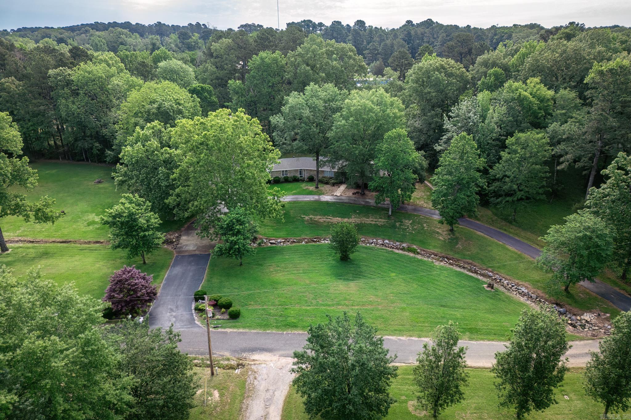 64 Dogwood Dr Drive