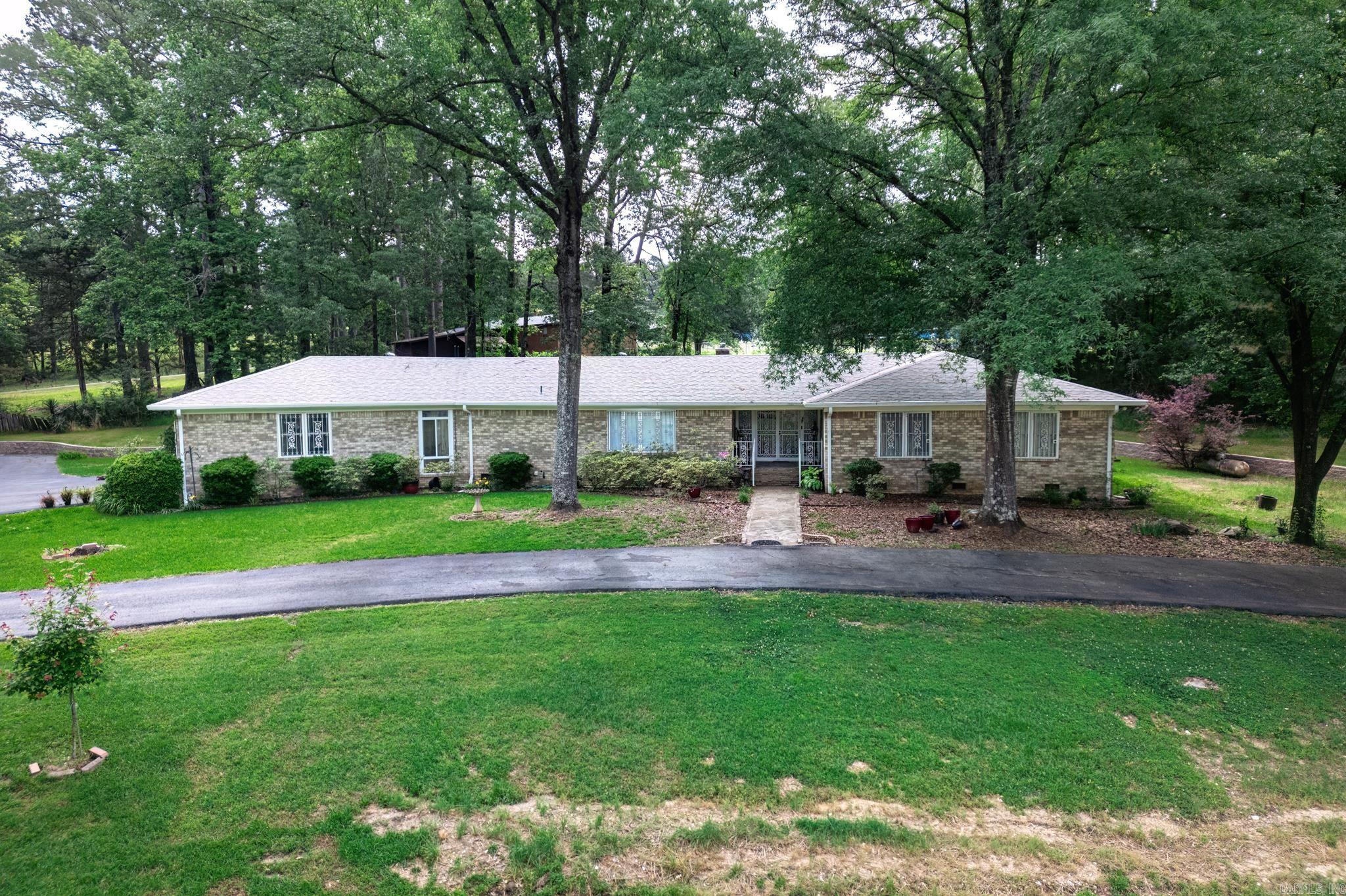 64 Dogwood Dr Drive