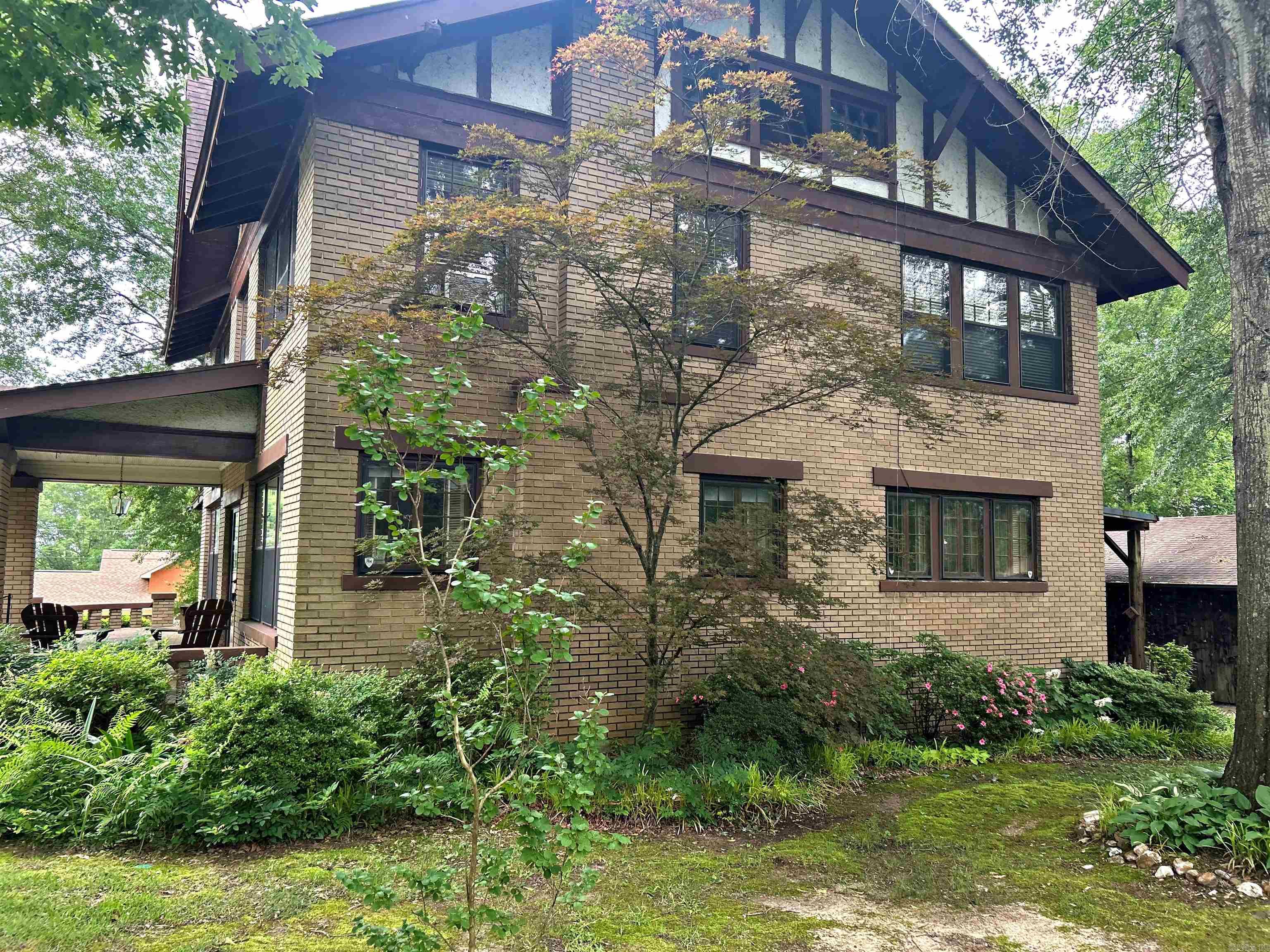 211 Cherry Street