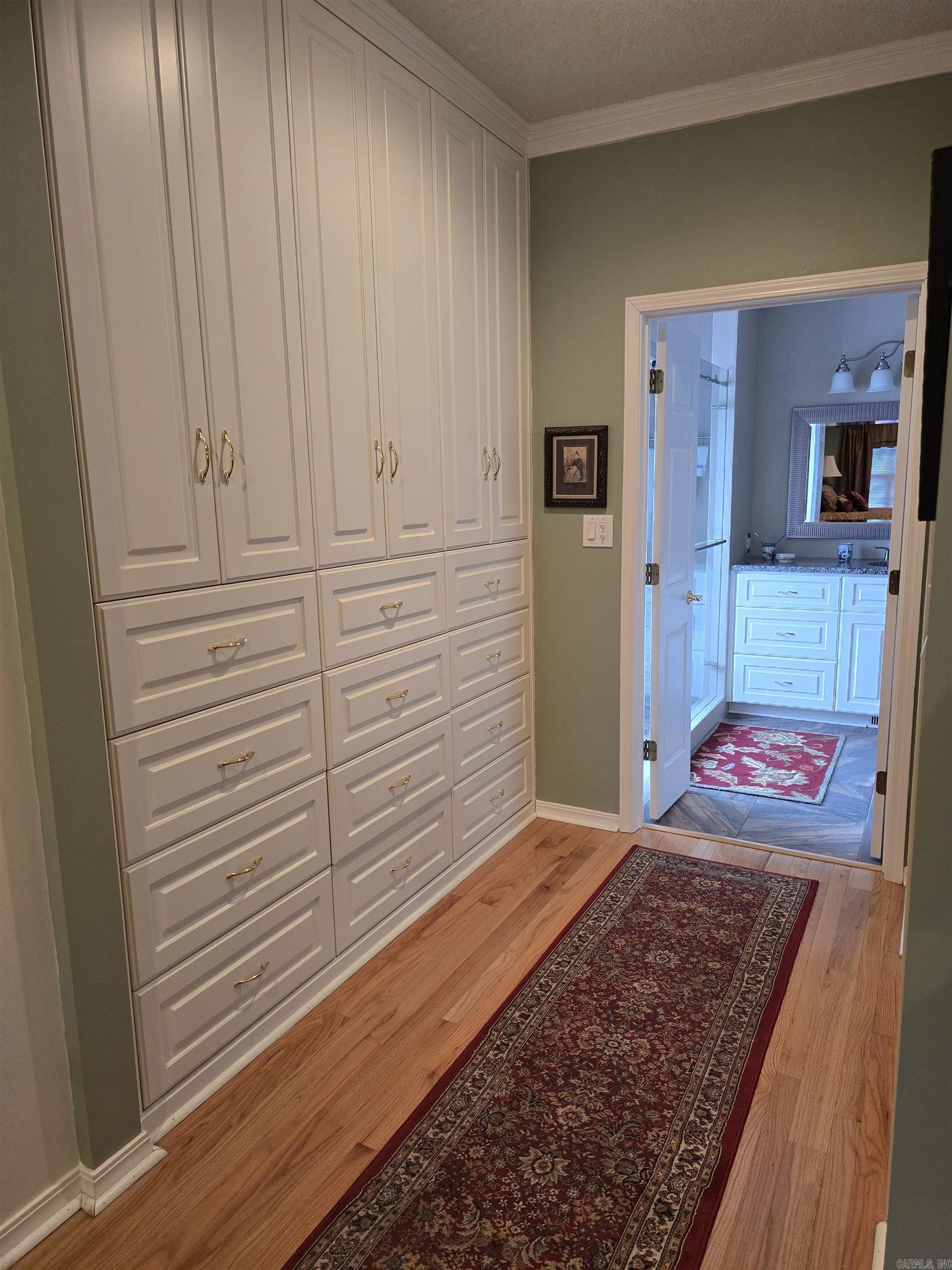 10 Timber Ridge Circle