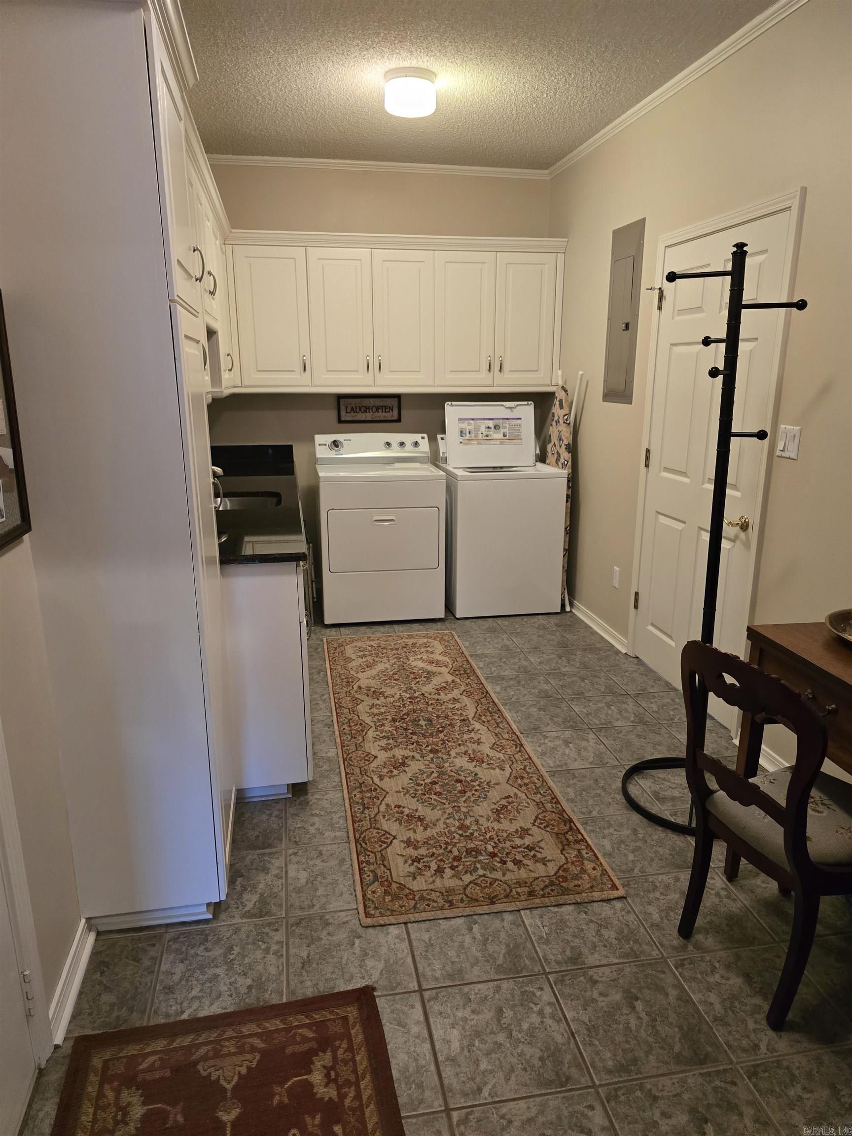 10 Timber Ridge Circle