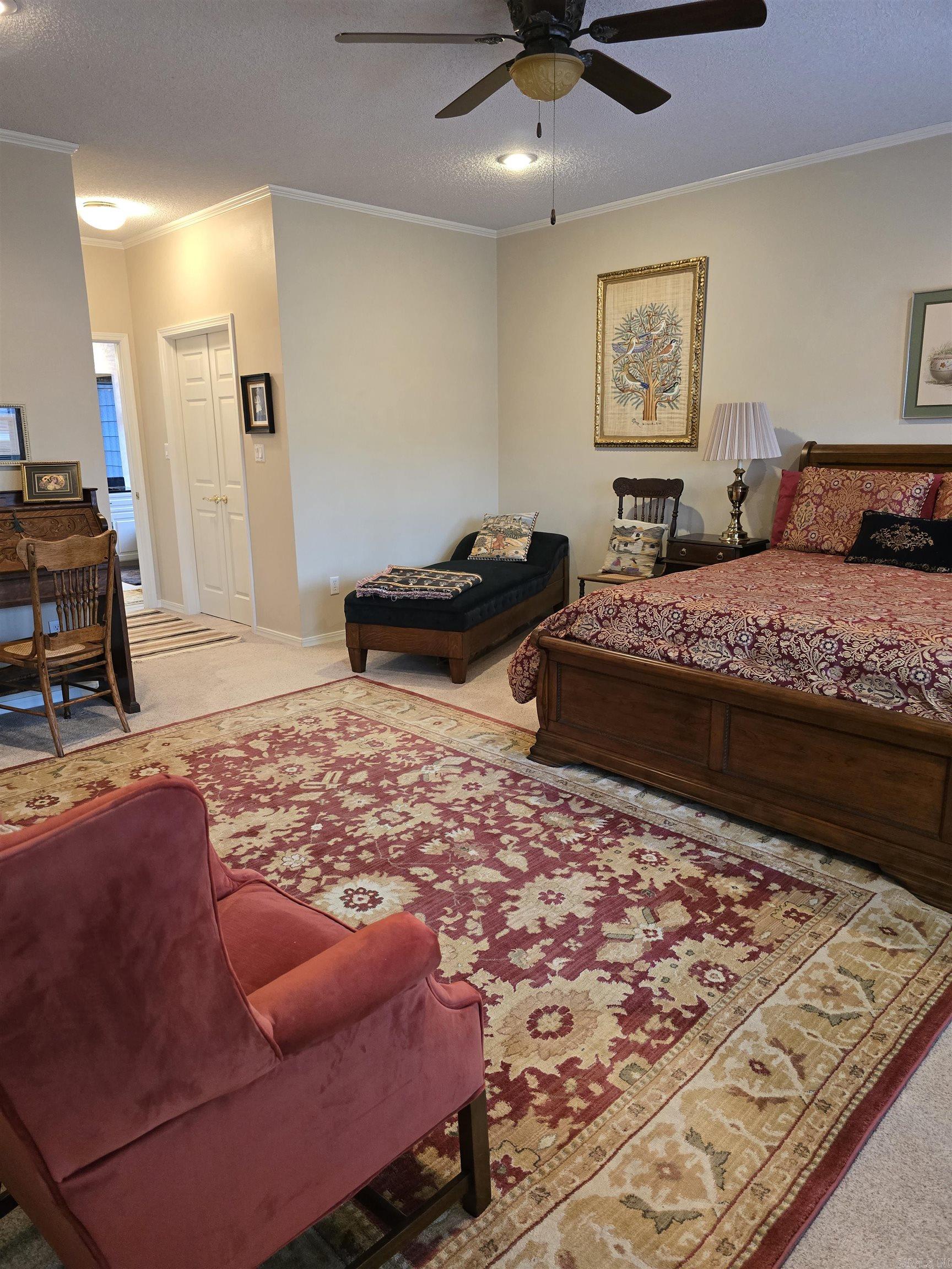 10 Timber Ridge Circle