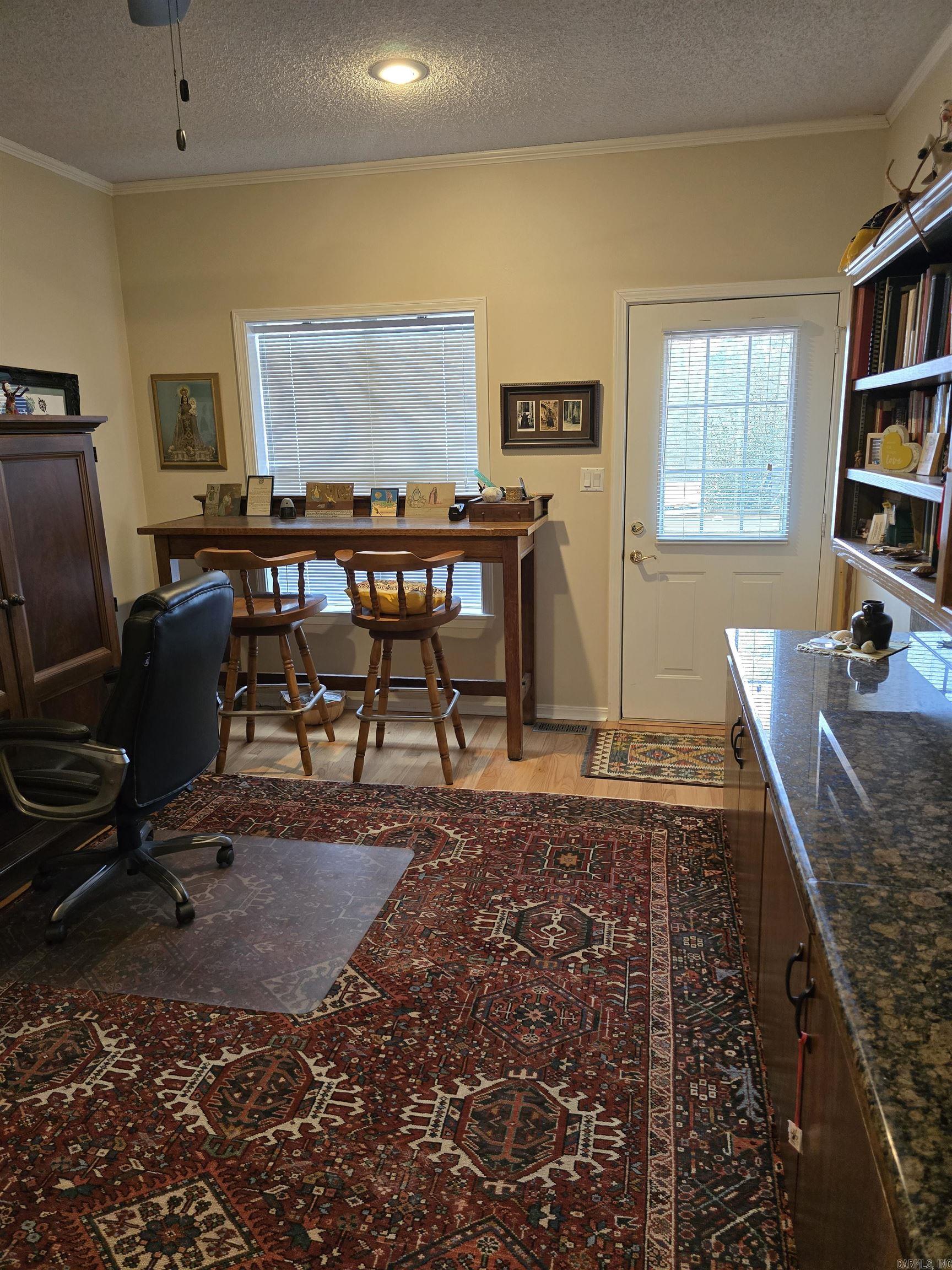 10 Timber Ridge Circle