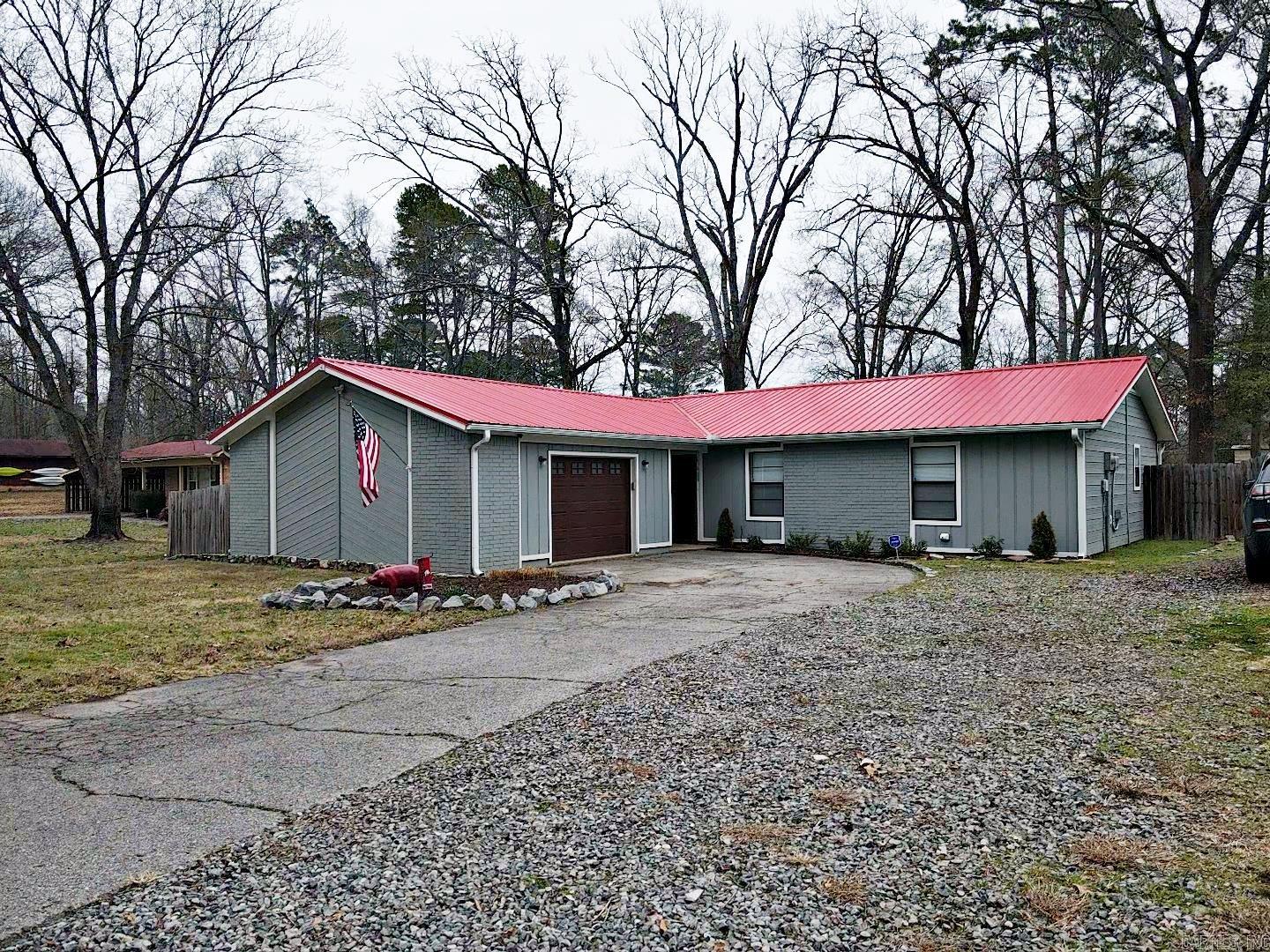831 Akers Road