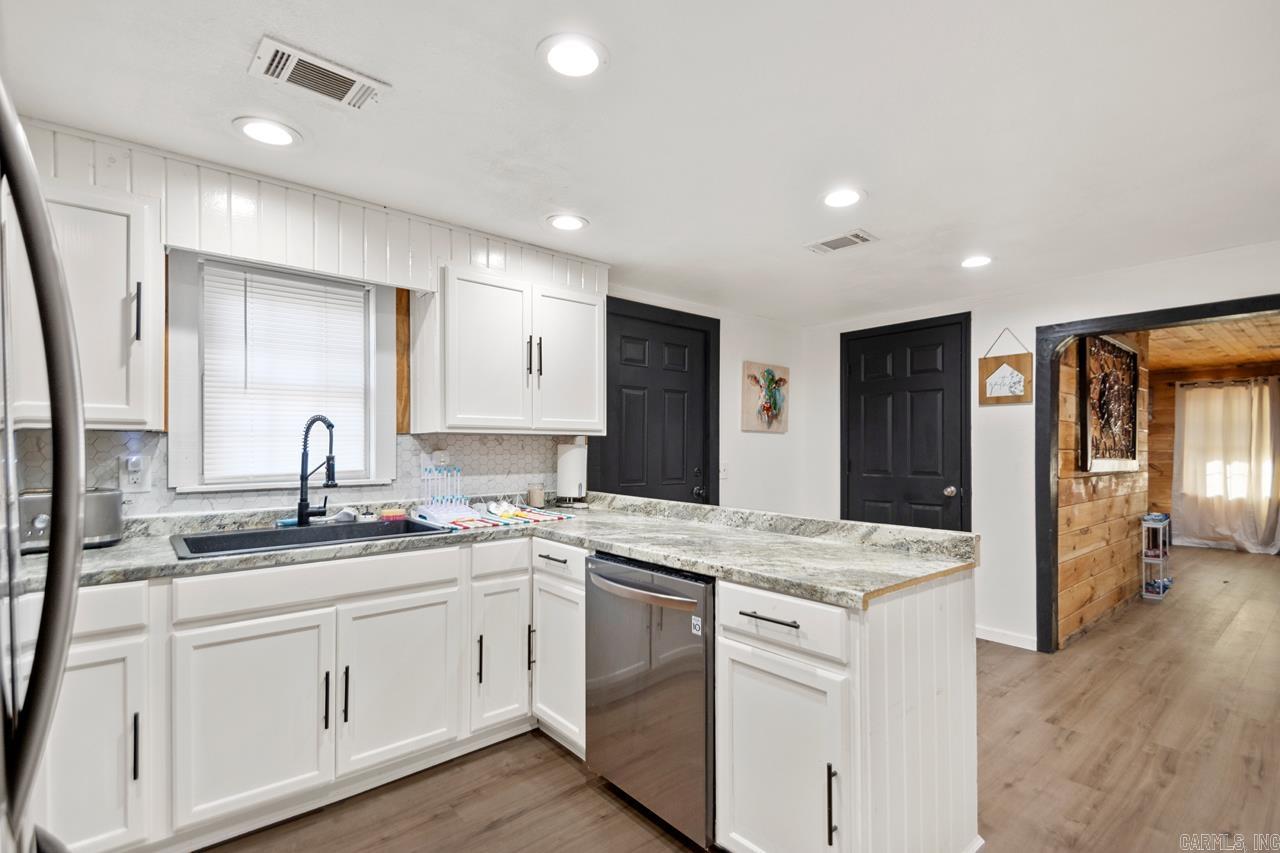 433 Seminole Rd