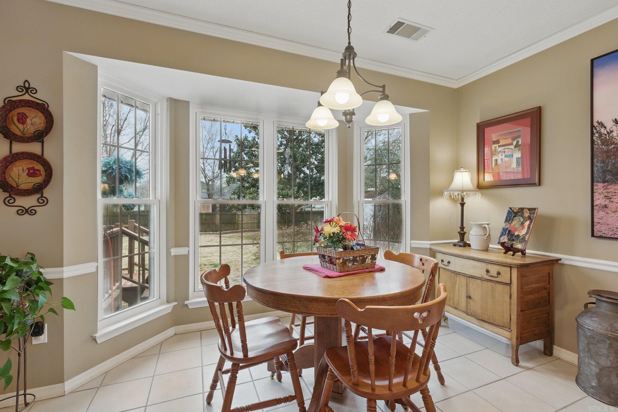 3403 Meadow Creek Drive