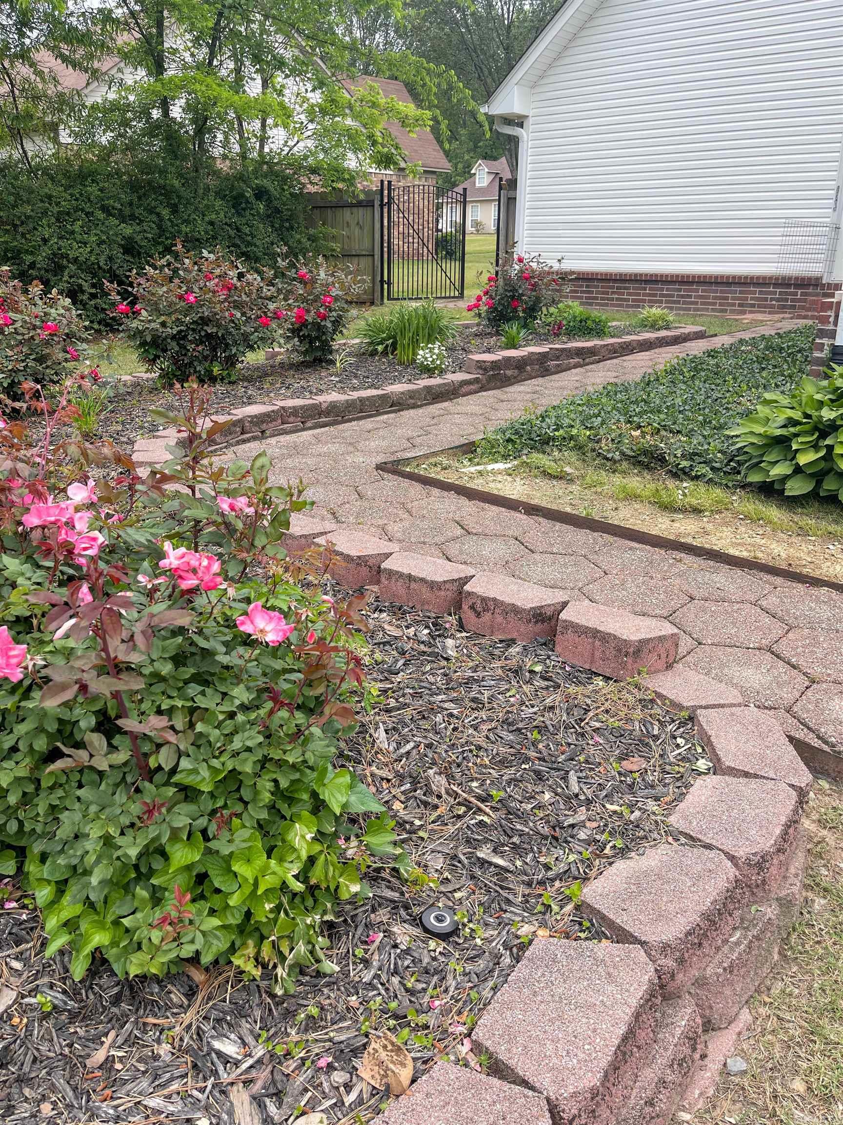 3403 Meadow Creek Drive