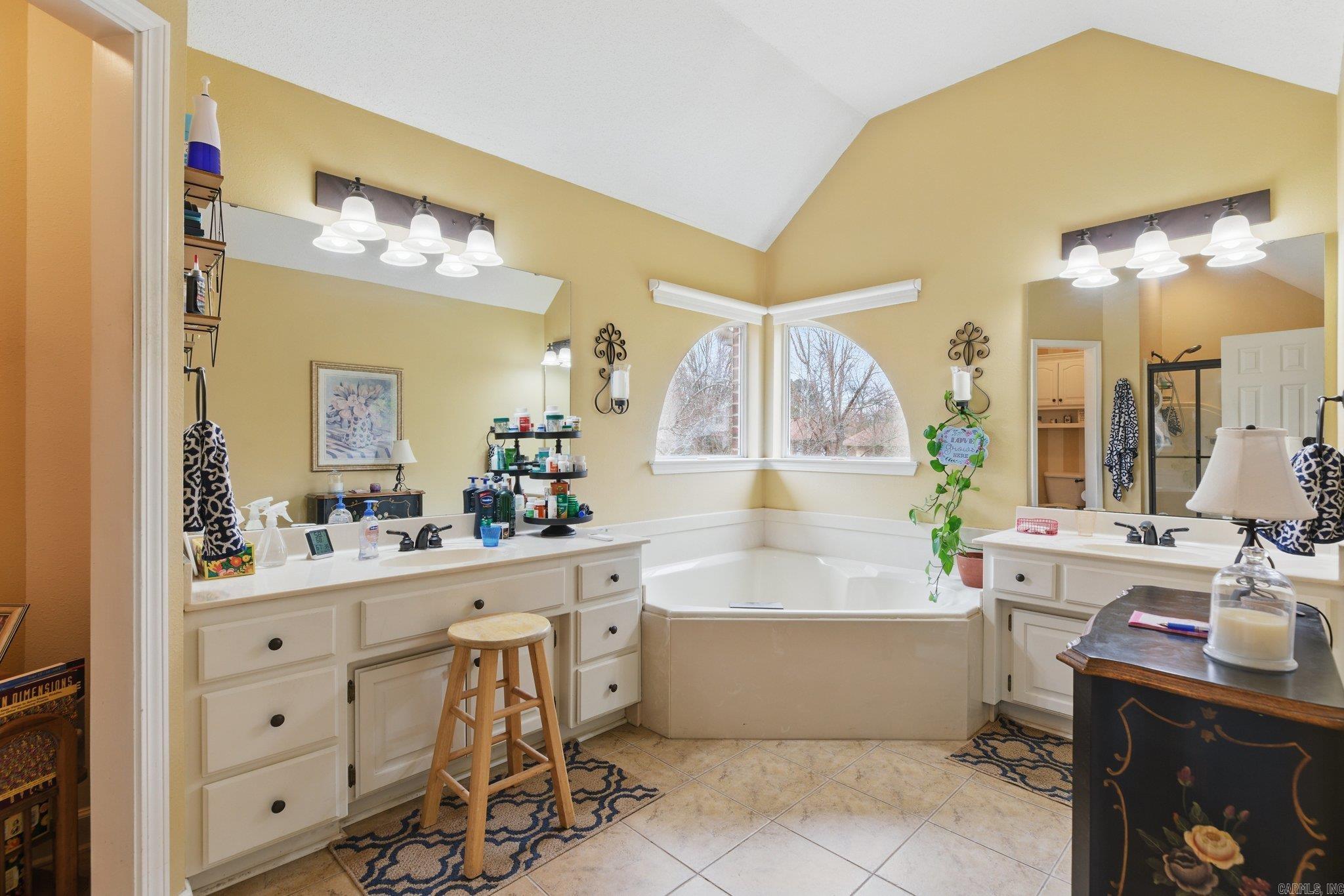 3403 Meadow Creek Drive