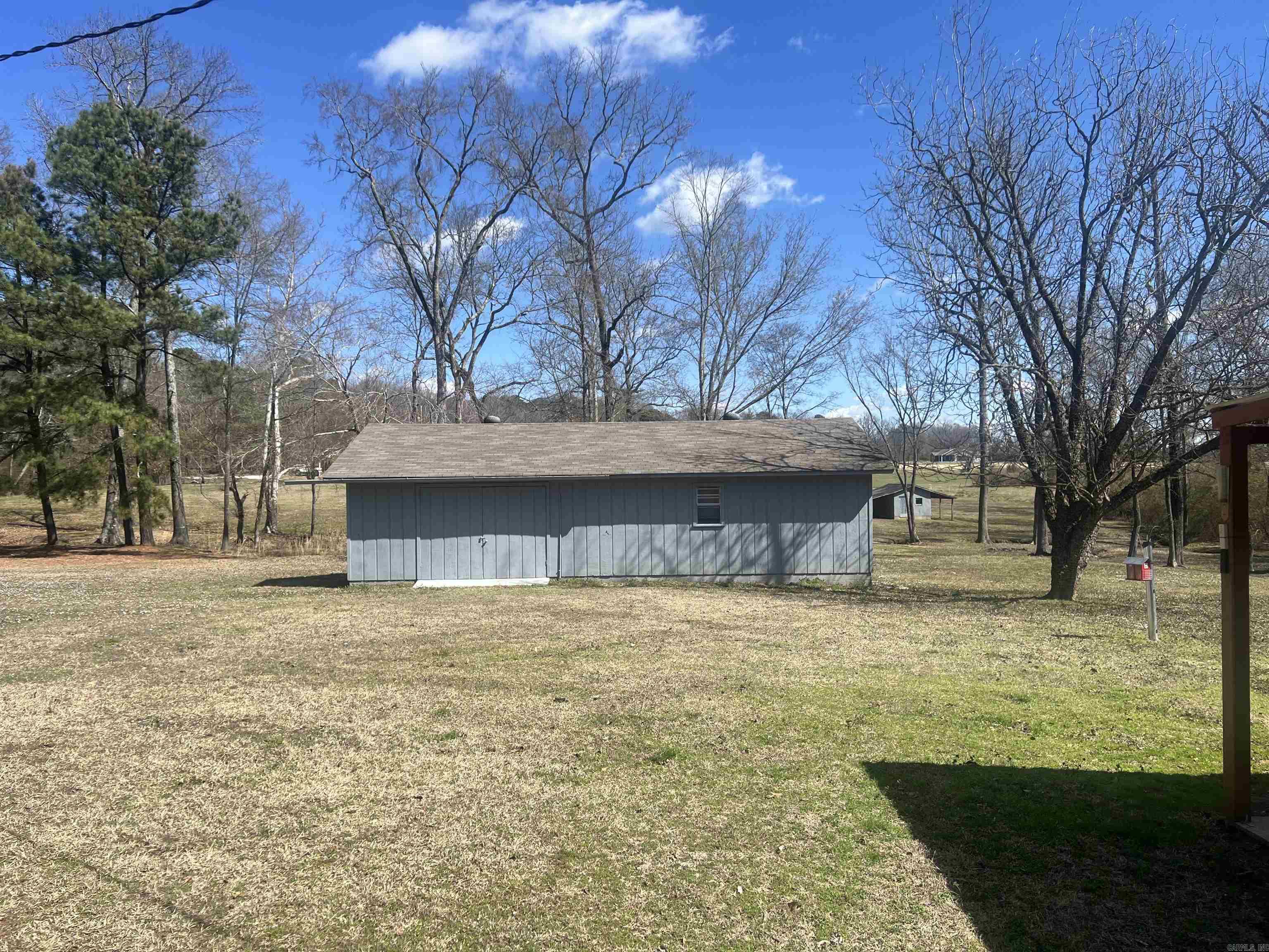6156 7 Highway