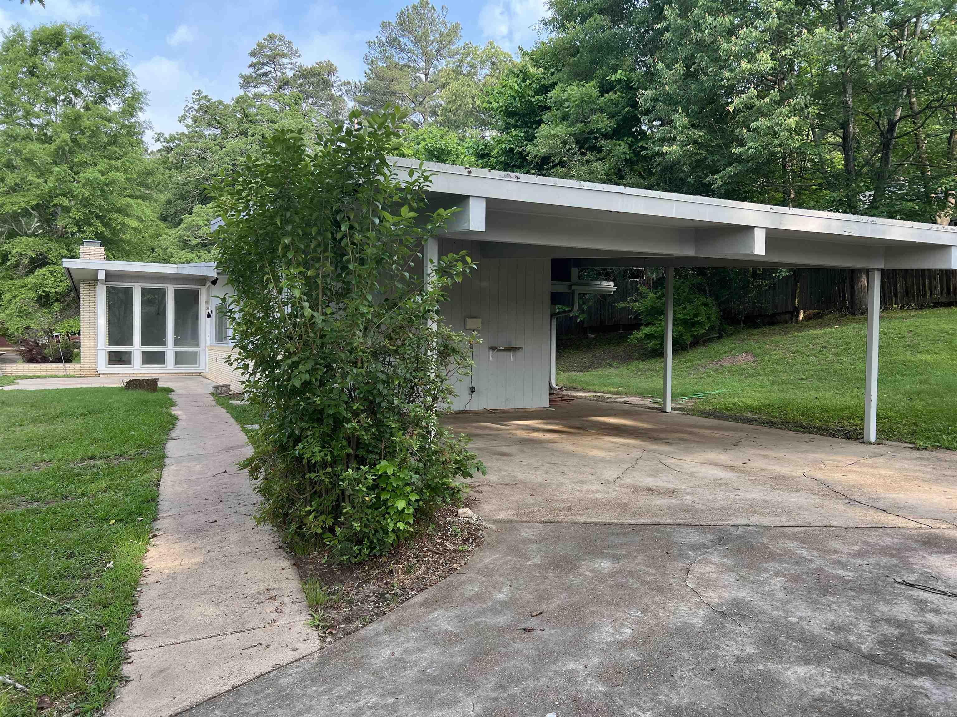 610 Carter Road