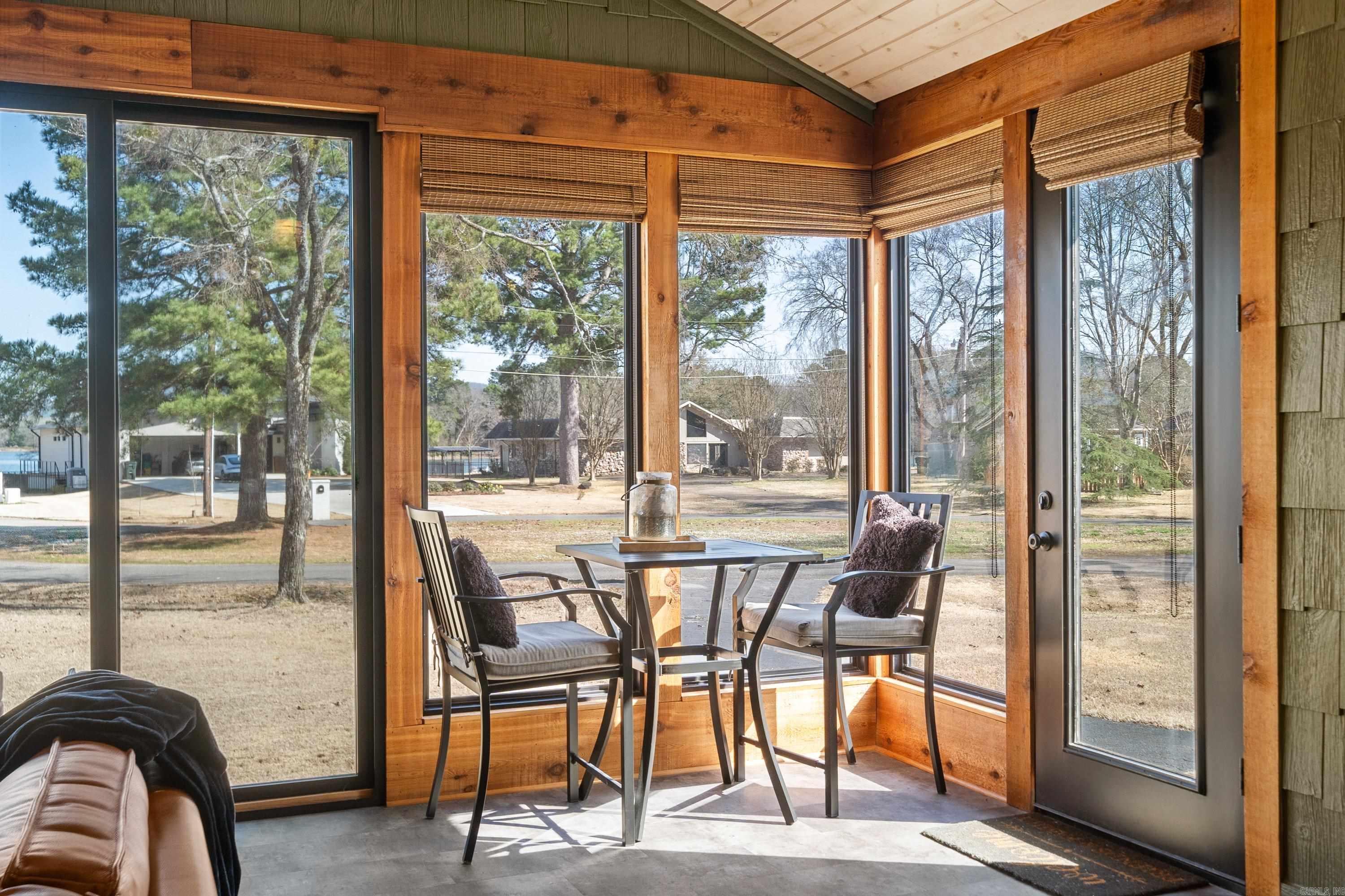 402 Caroline Acres Point