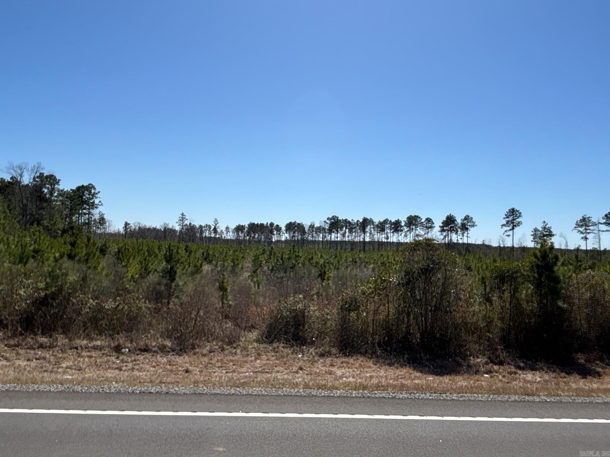 1 W Hwy 7