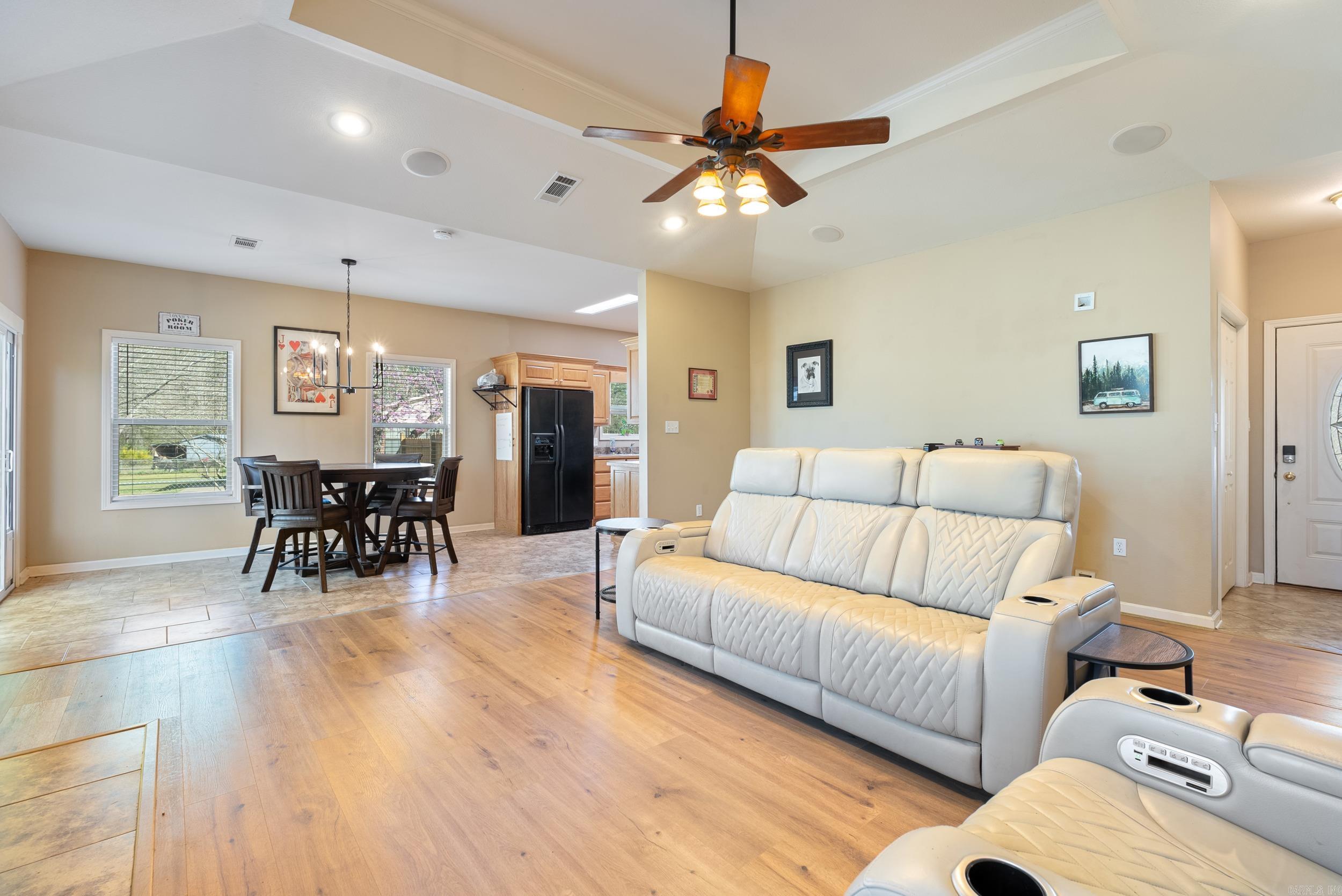 1214 Grayson Circle