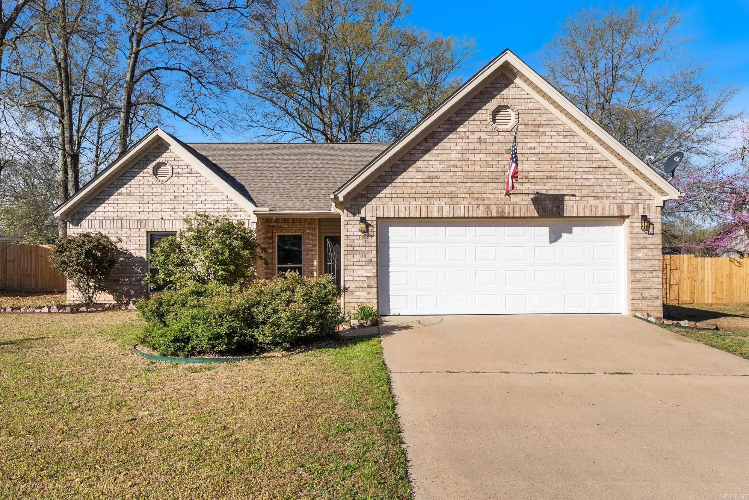 1214 Grayson Circle