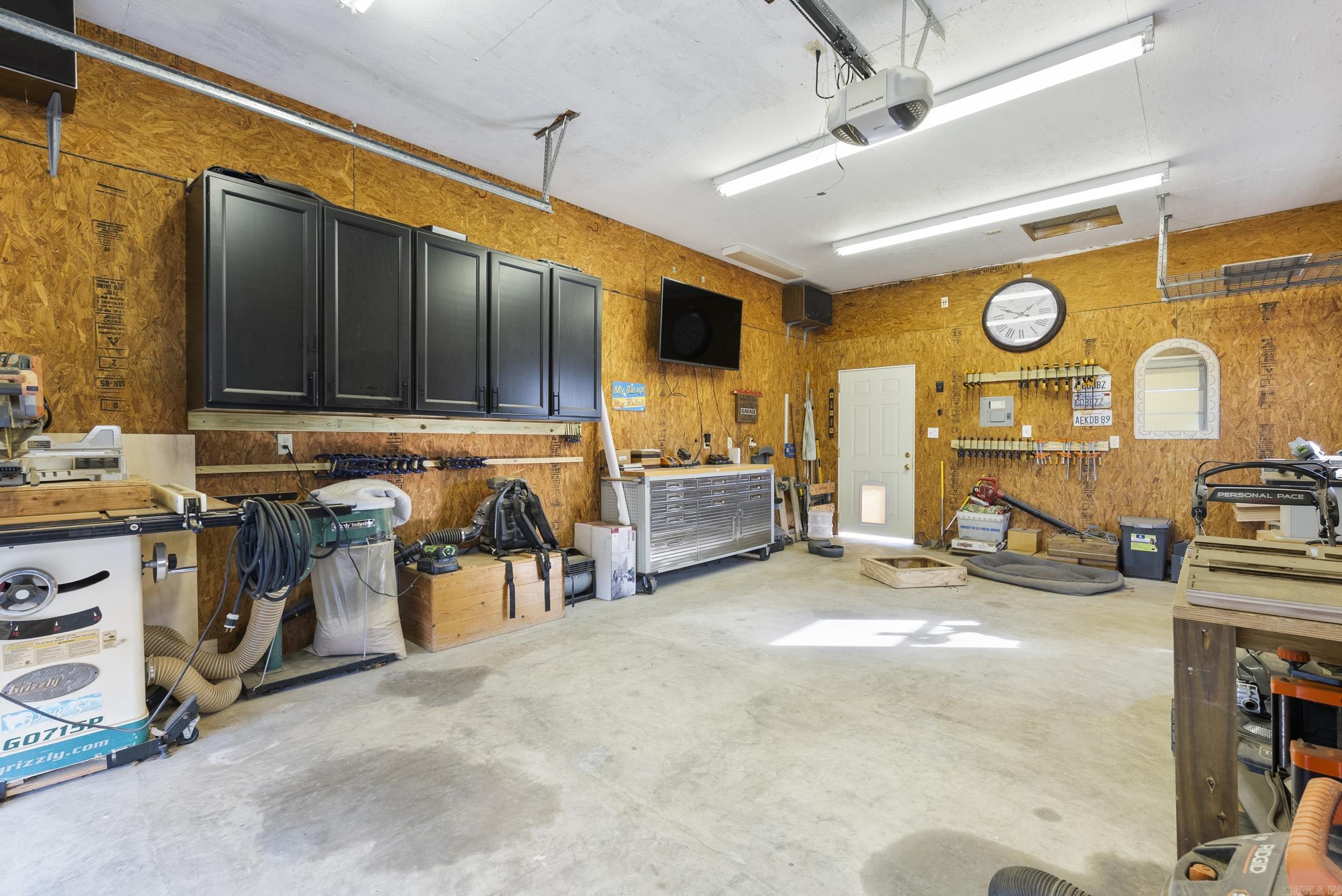 1214 Grayson Circle