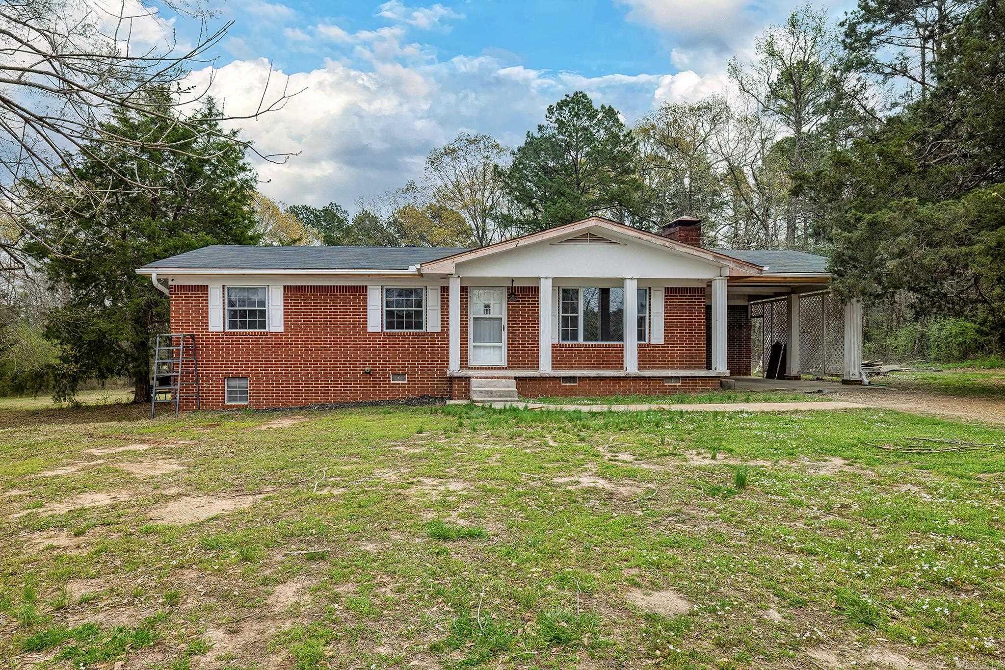 2714 Highway 51