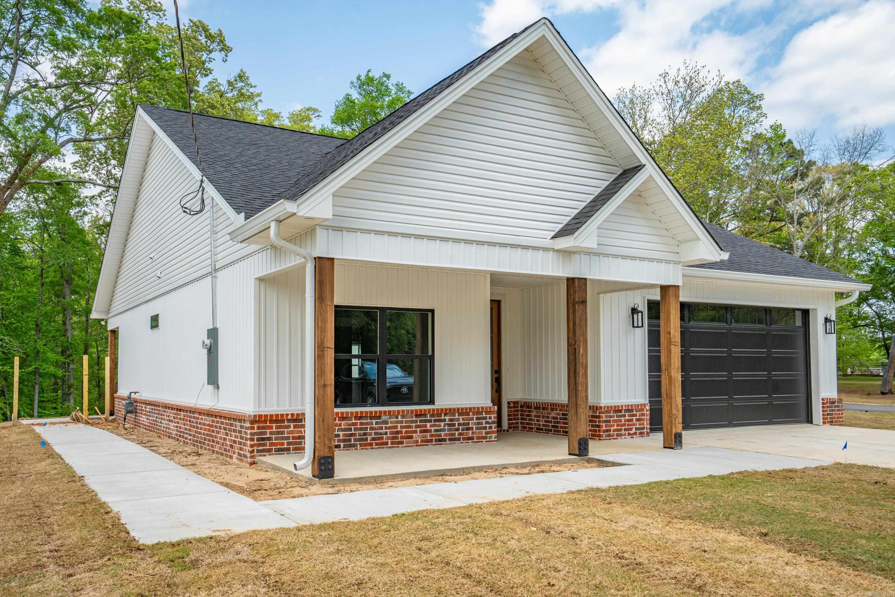 229 N 27th Street