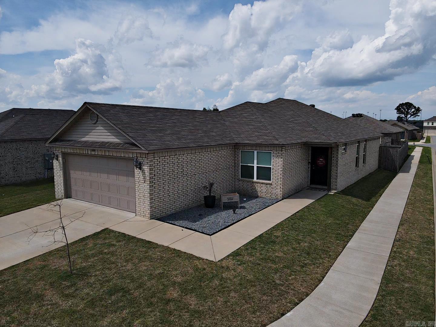 8600 Northwood Creek Drive