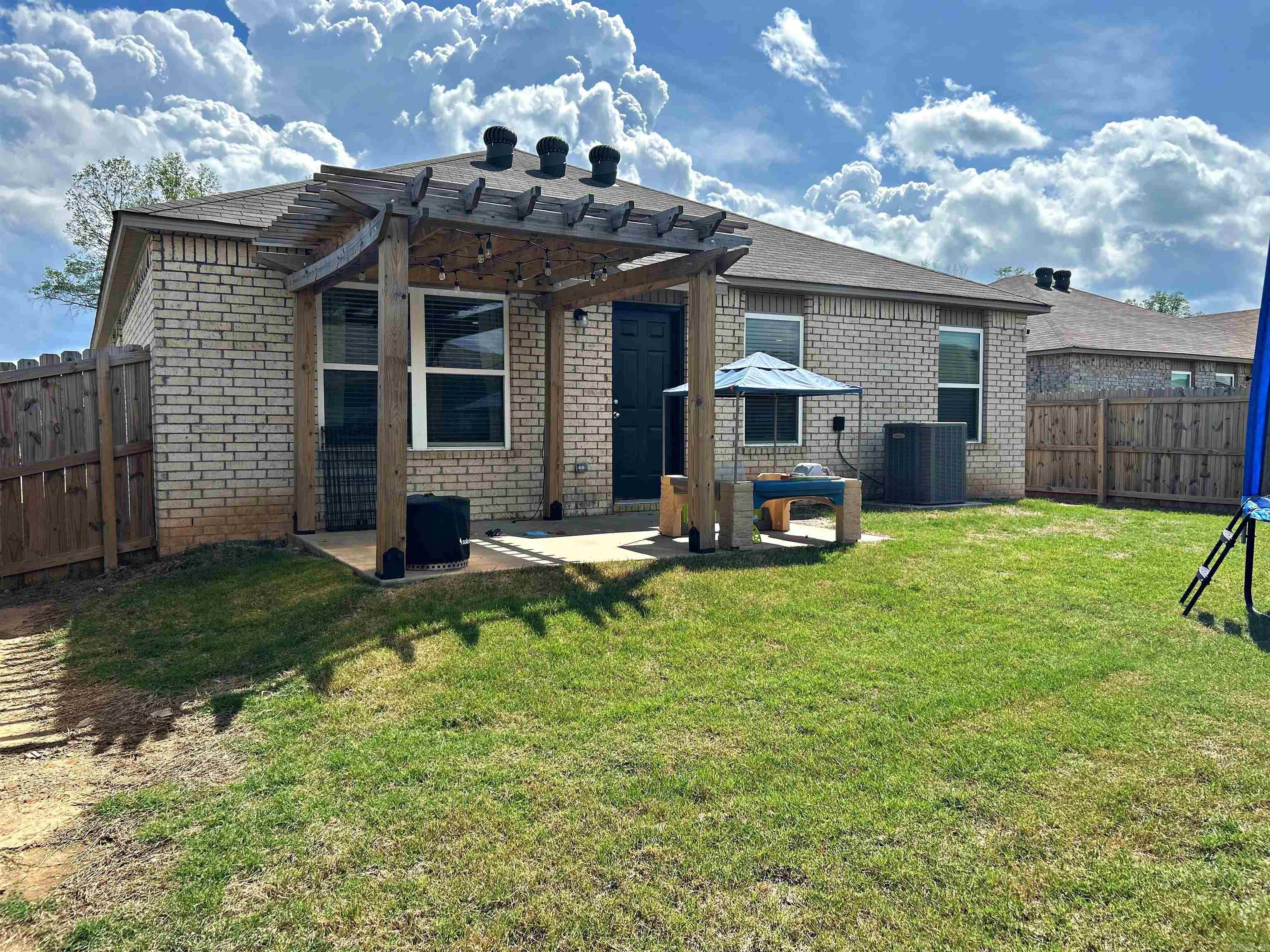 8600 Northwood Creek Drive