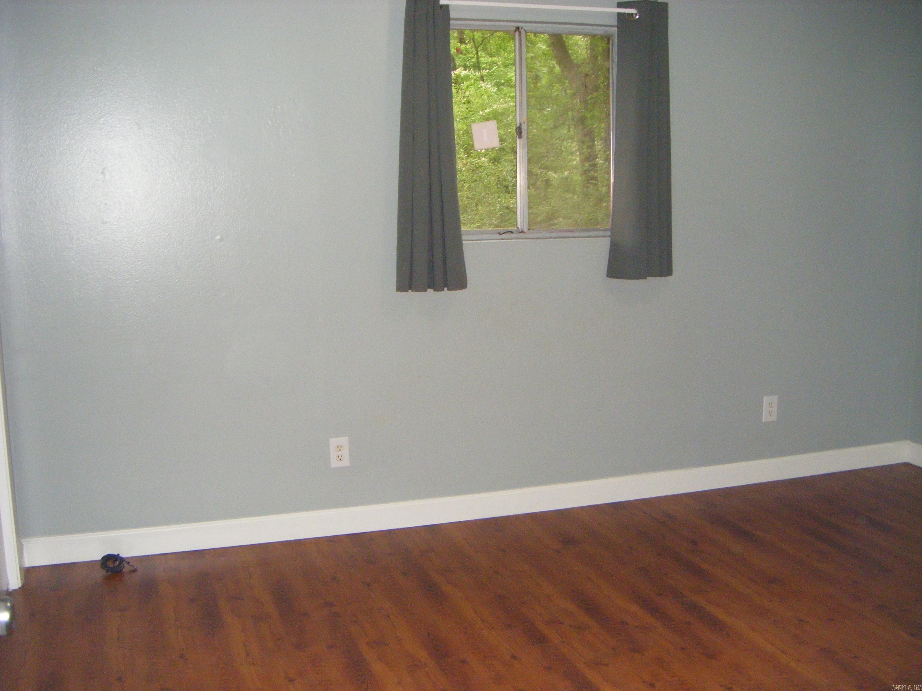 1526 Pine Manor Drive