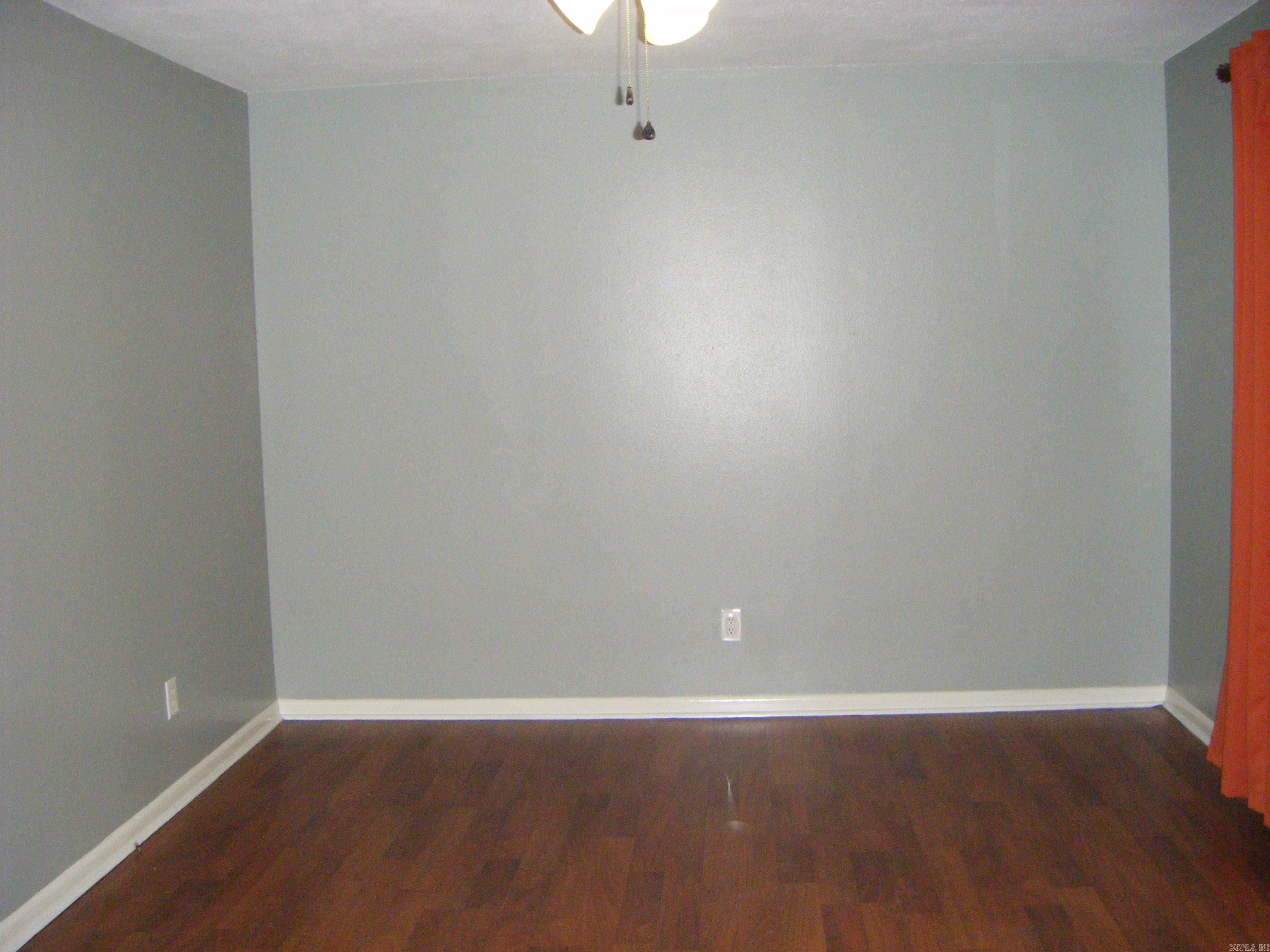 1526 Pine Manor Drive