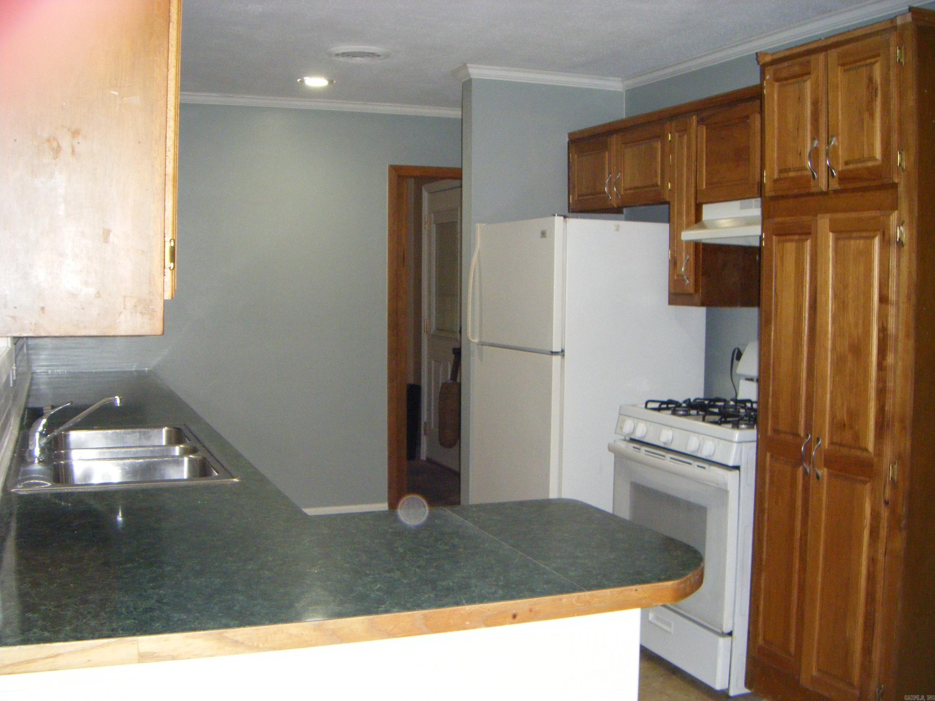 1526 Pine Manor Drive